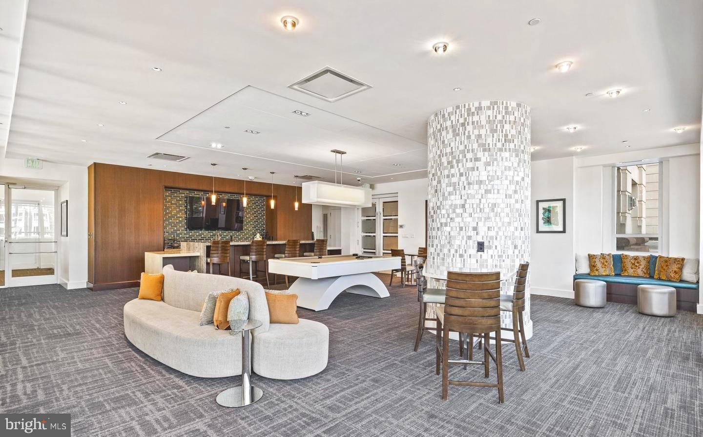 HARBORVIEW - Residential Lease