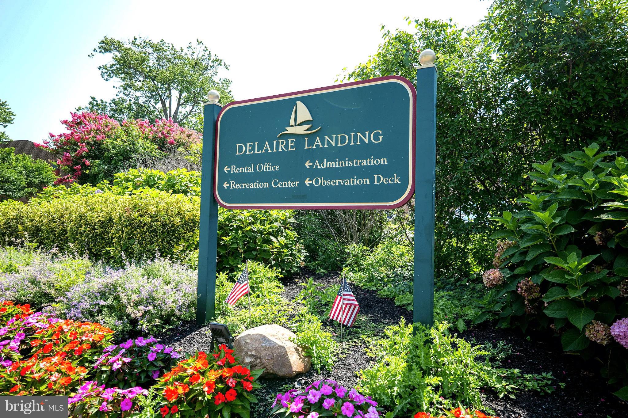 DELAIRE LANDING - Residential