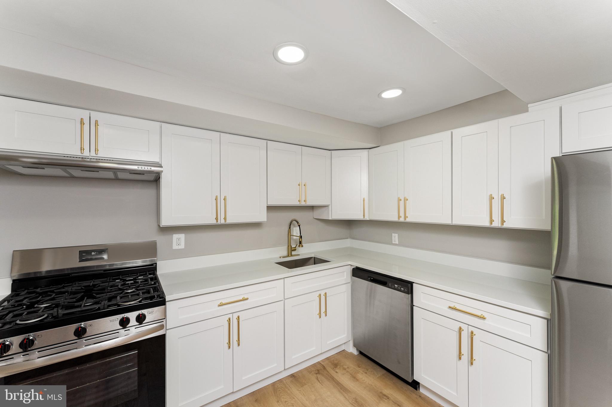 KIMBERLY PLACE - Residential