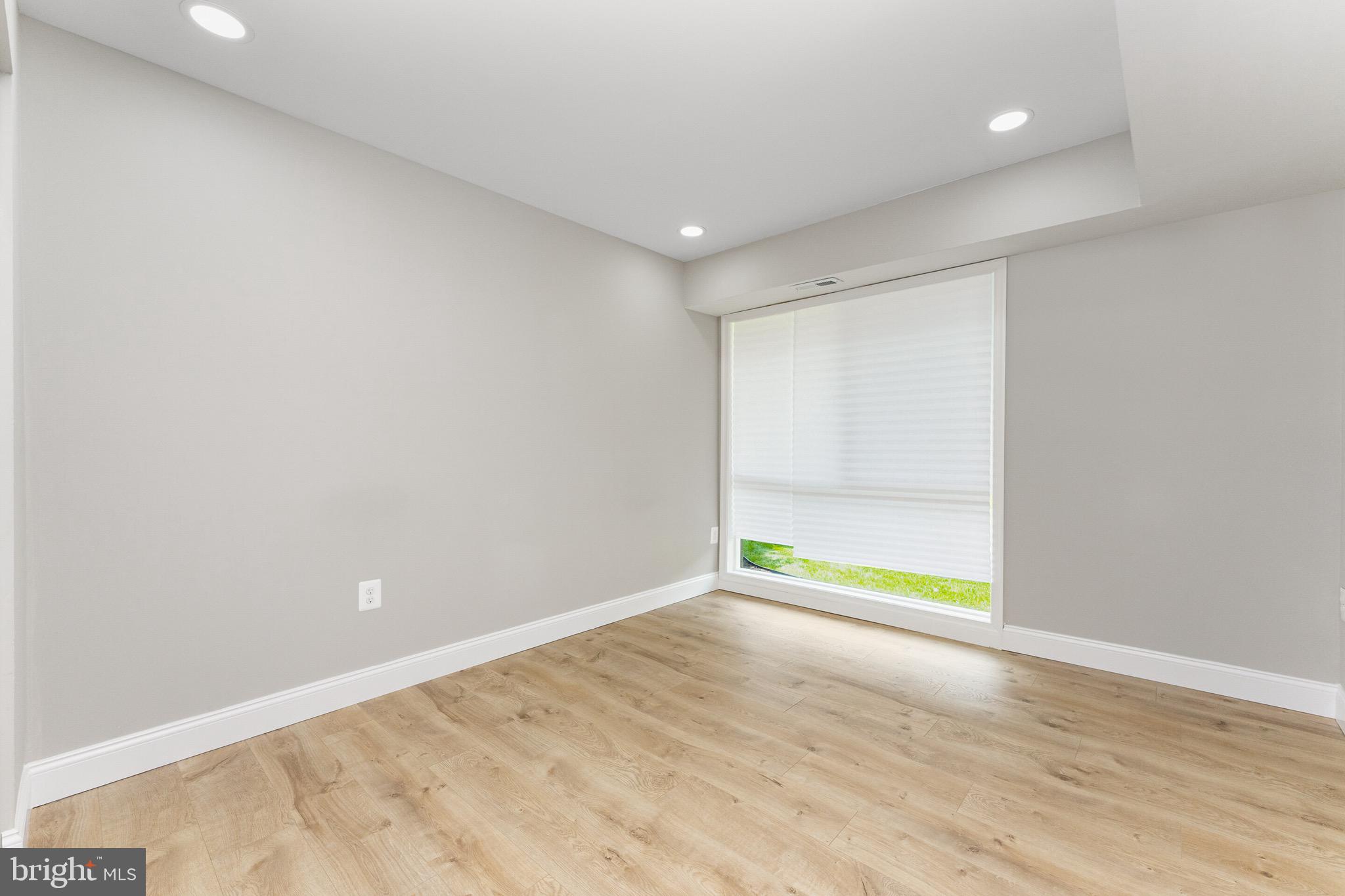 KIMBERLY PLACE - Residential