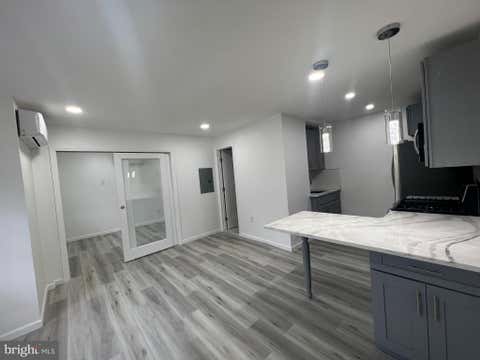 Condo For Rent - 735 S 9th Street #4<br/> PHILADELPHIA, PA 19147