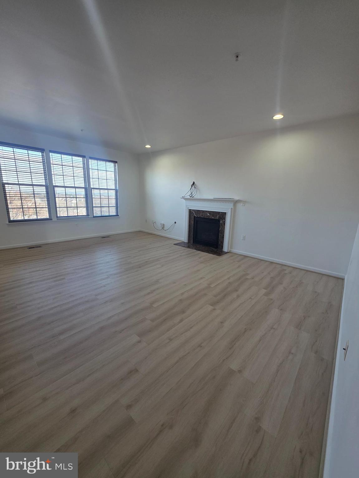 WHITTIER - Residential Lease