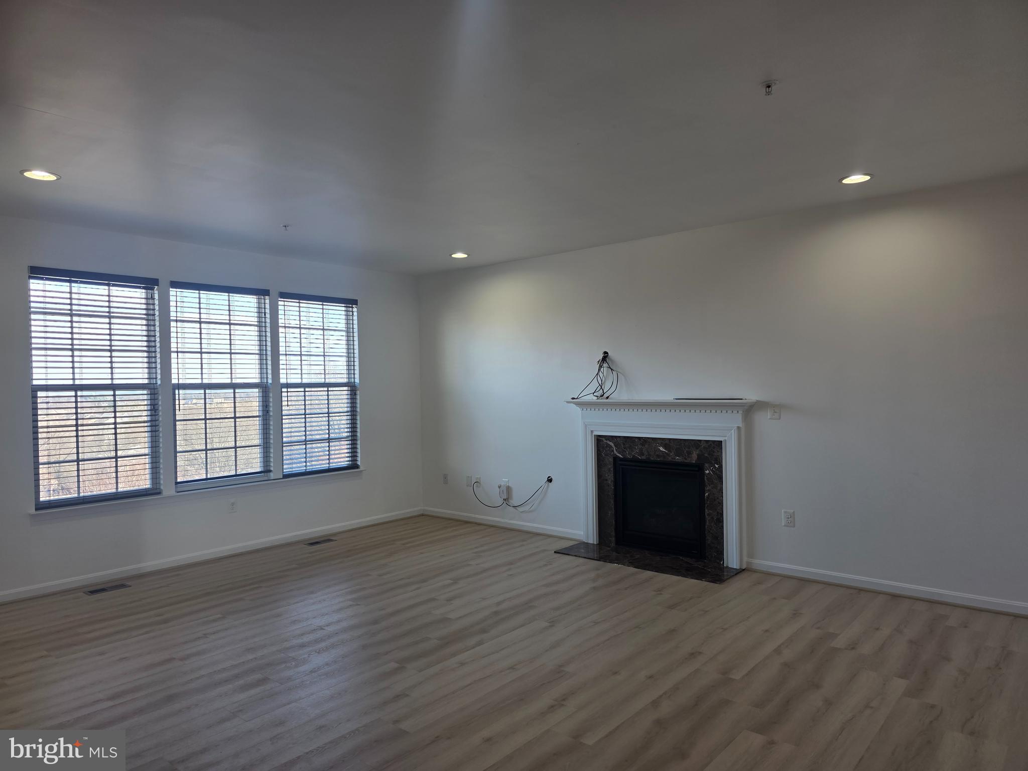 WHITTIER - Residential Lease