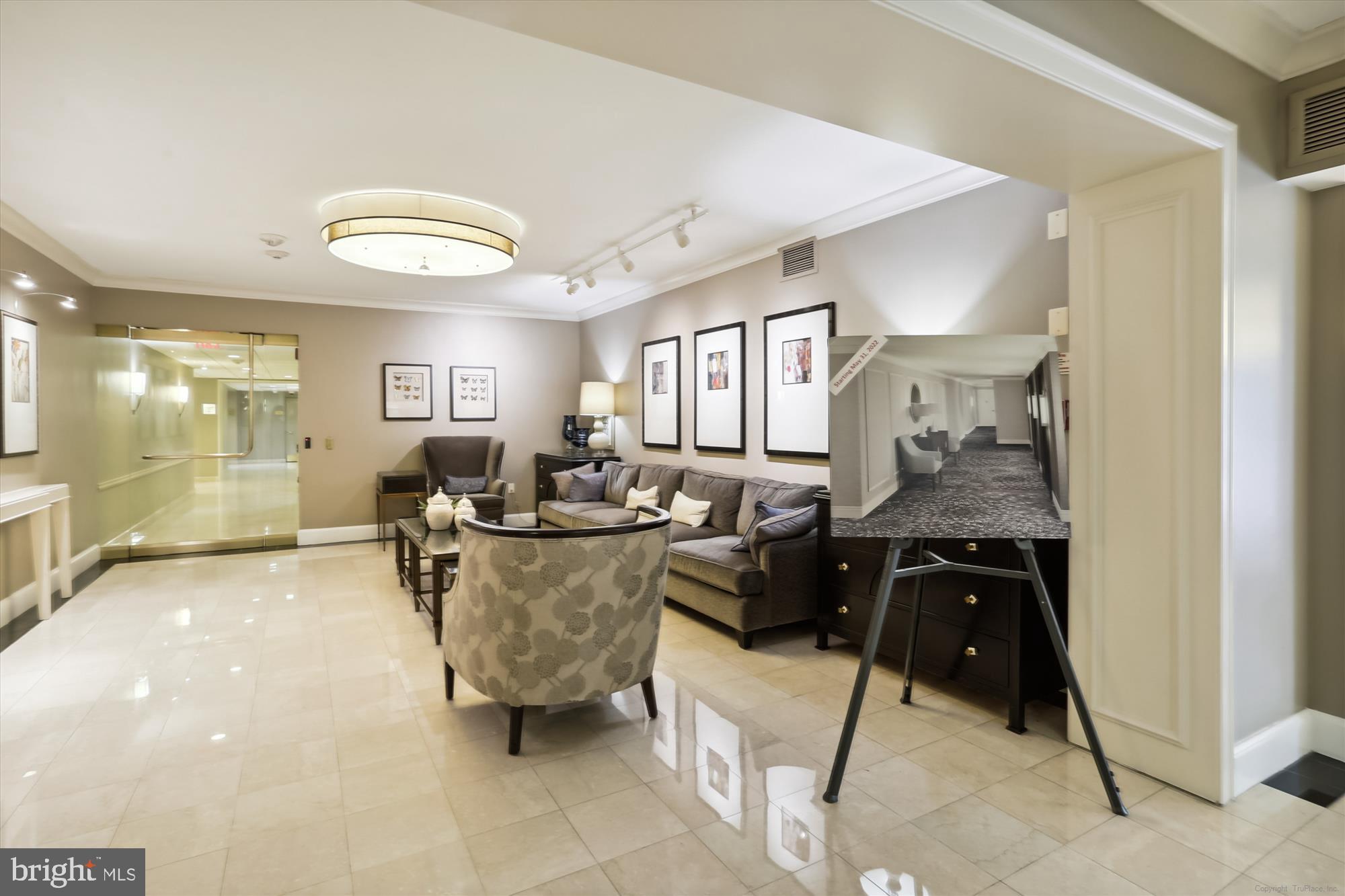 THE ELIZABETH - Residential