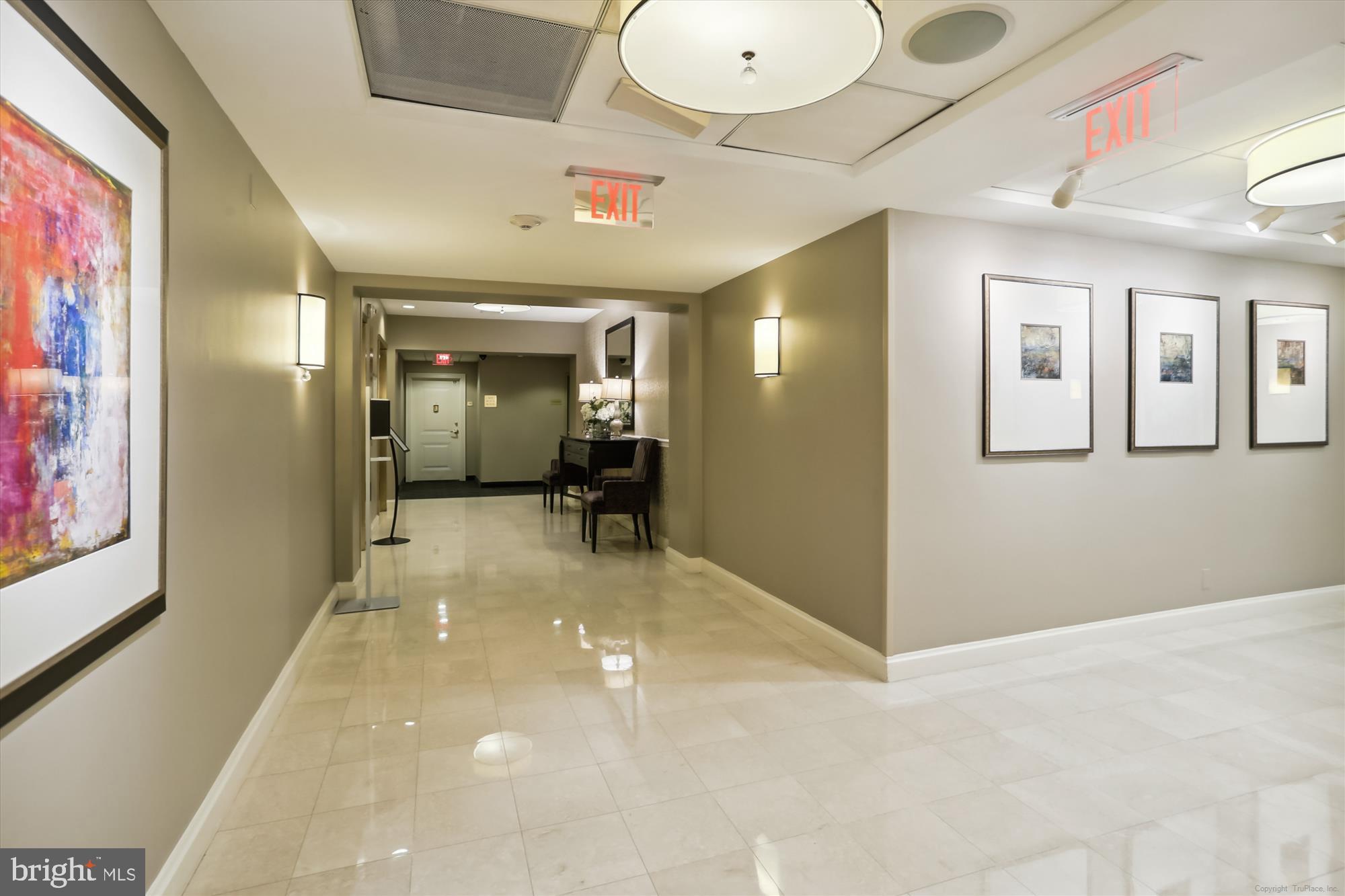 THE ELIZABETH - Residential