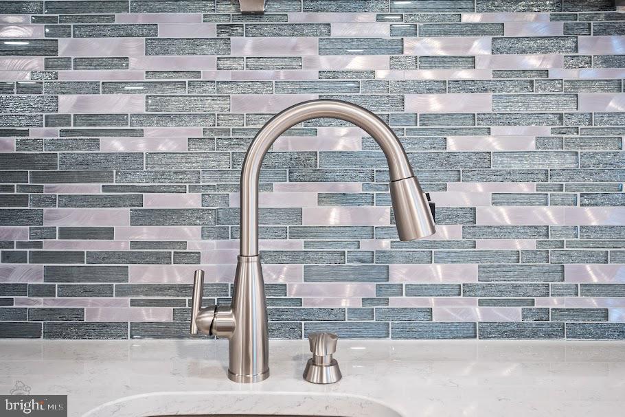 MILLBROOK FARMS - Residential