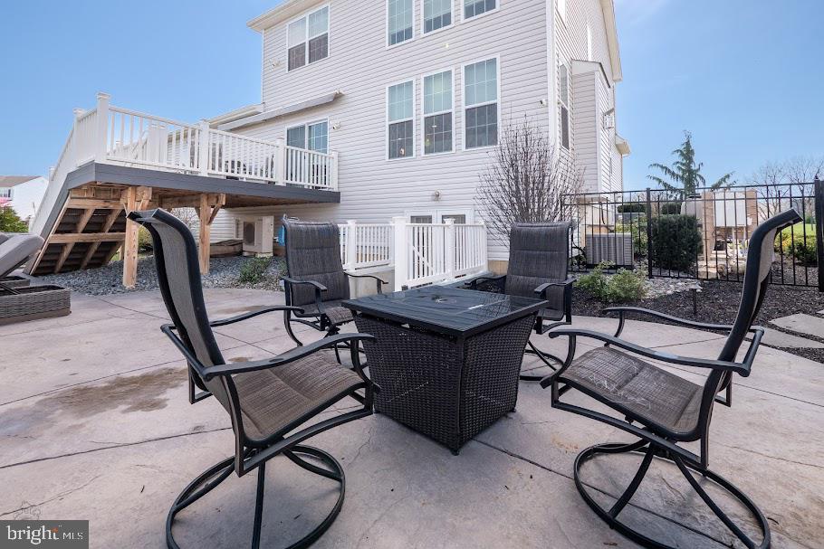 MILLBROOK FARMS - Residential