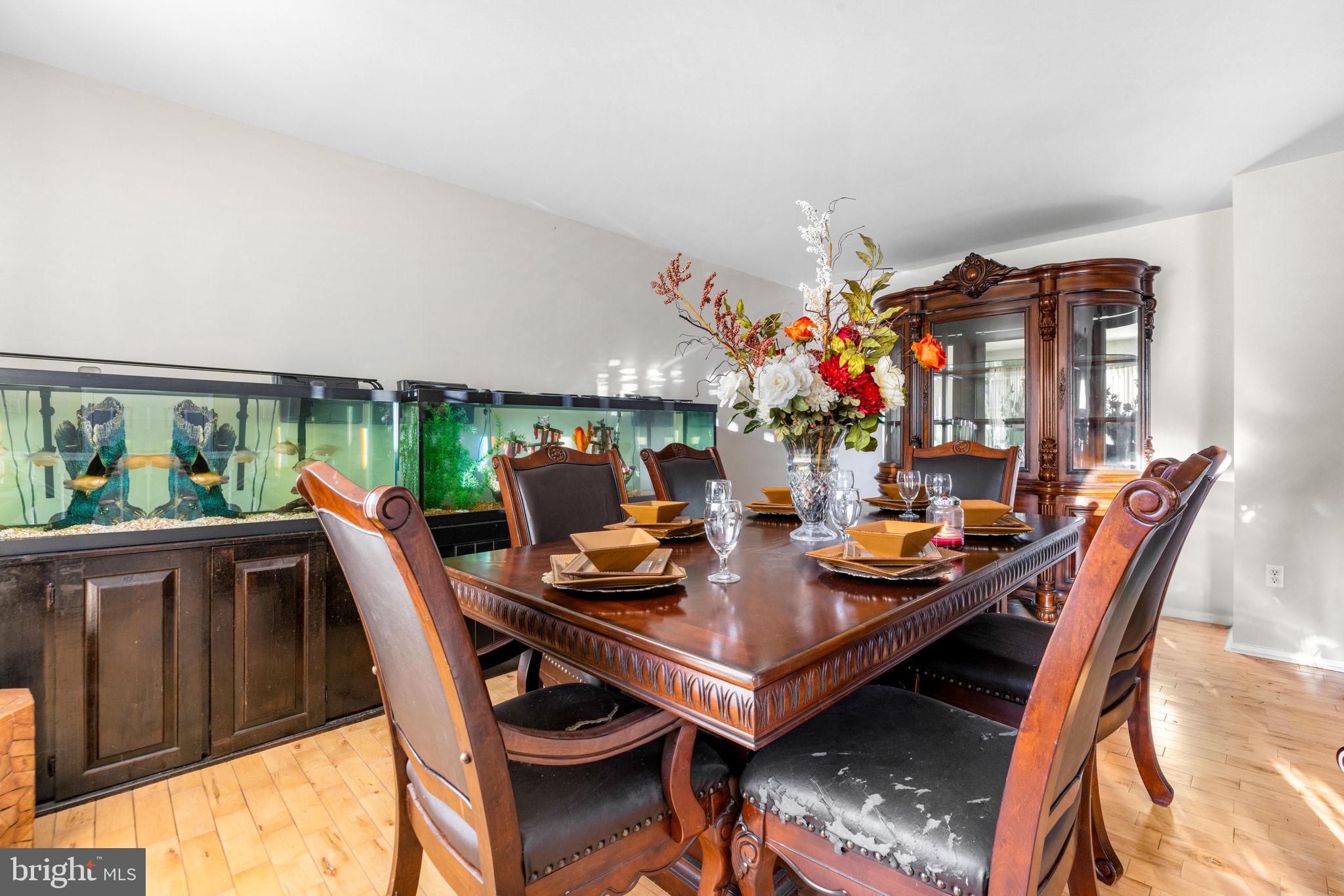 SAGAMORE VILLAGE - Residential