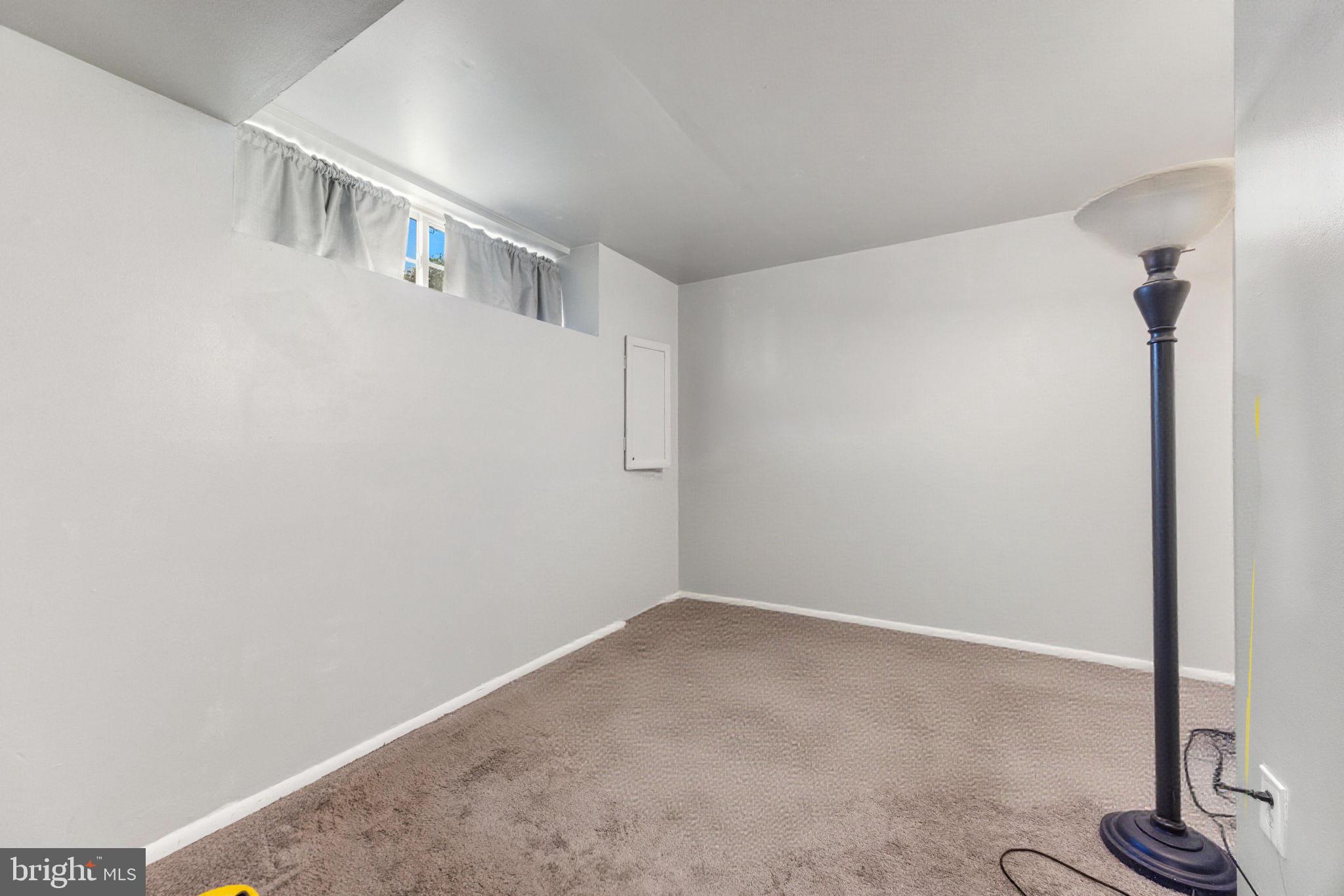 SAGAMORE VILLAGE - Residential