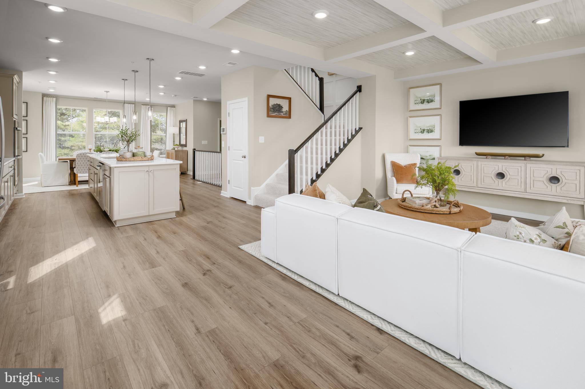 MONTGOMERY VILLAGE - Residential