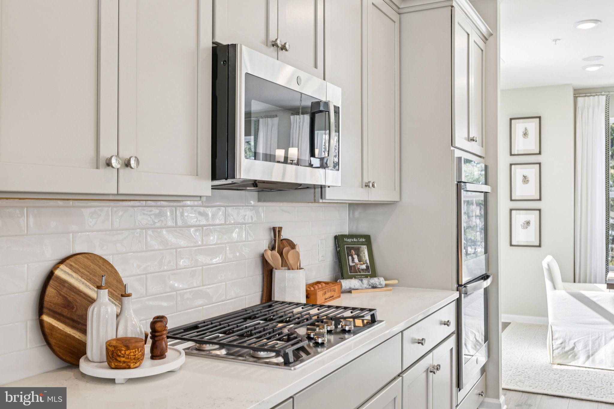 MONTGOMERY VILLAGE - Residential