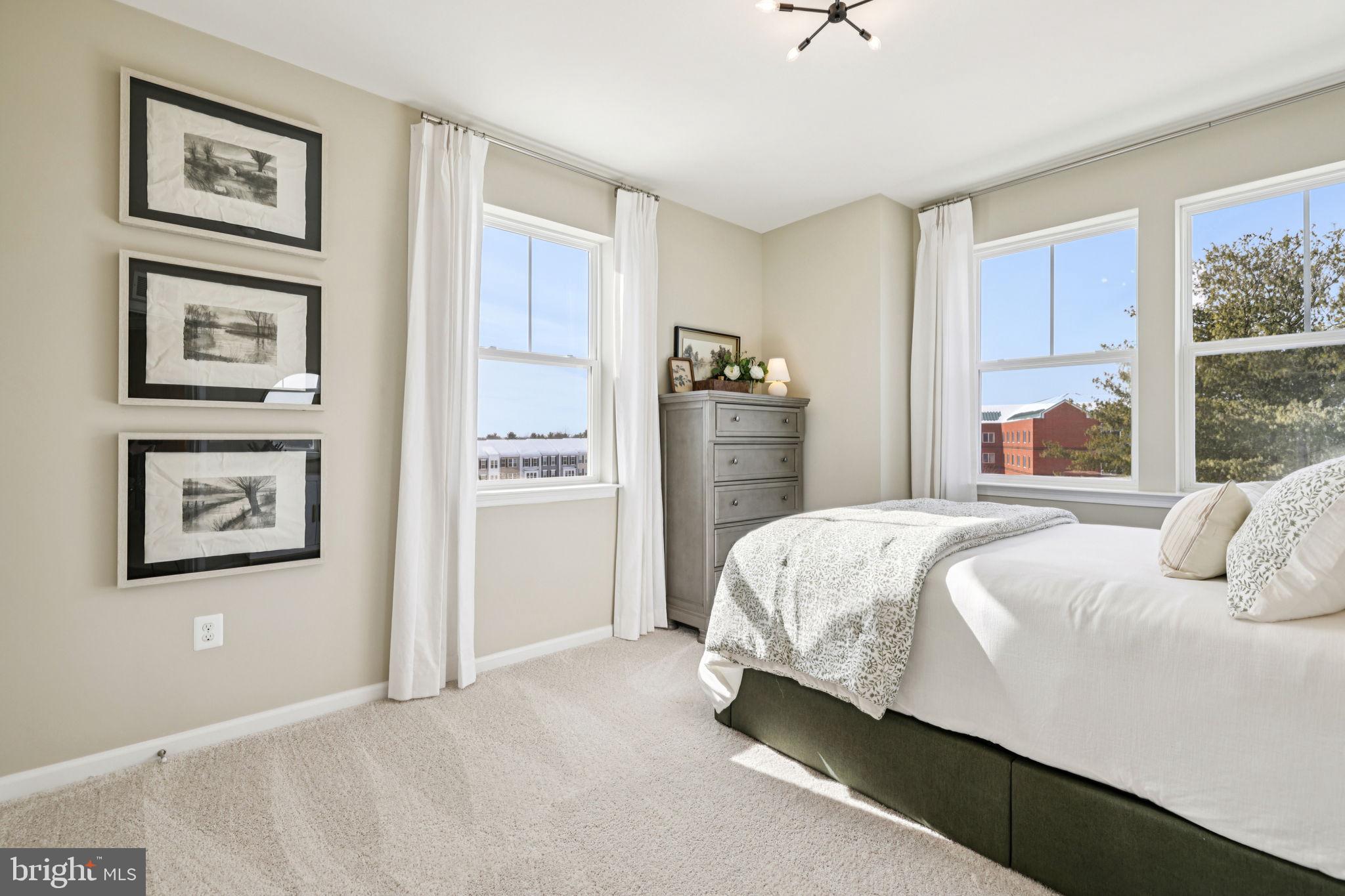 MONTGOMERY VILLAGE - Residential