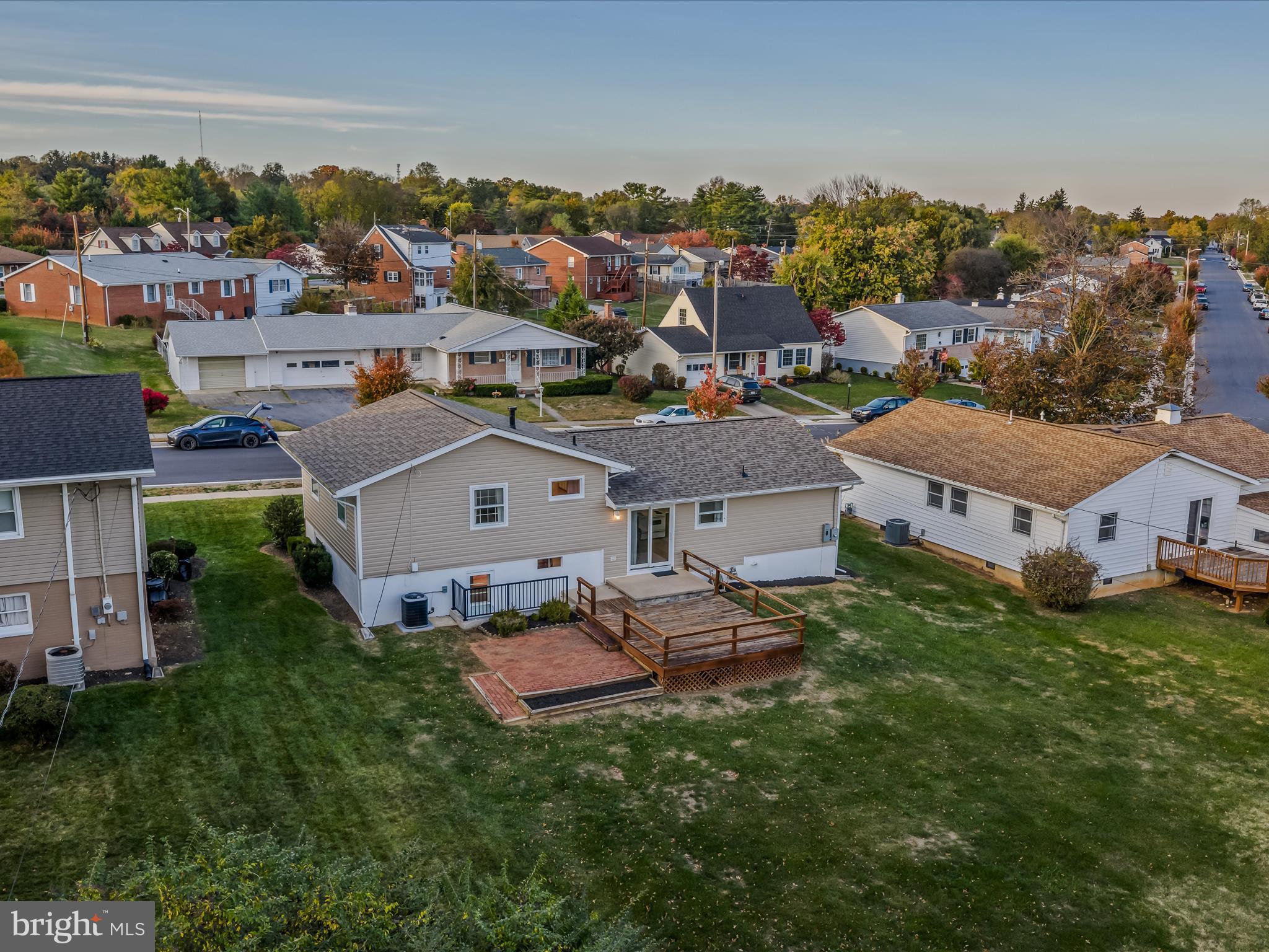 BERKELEY MANOR - Residential
