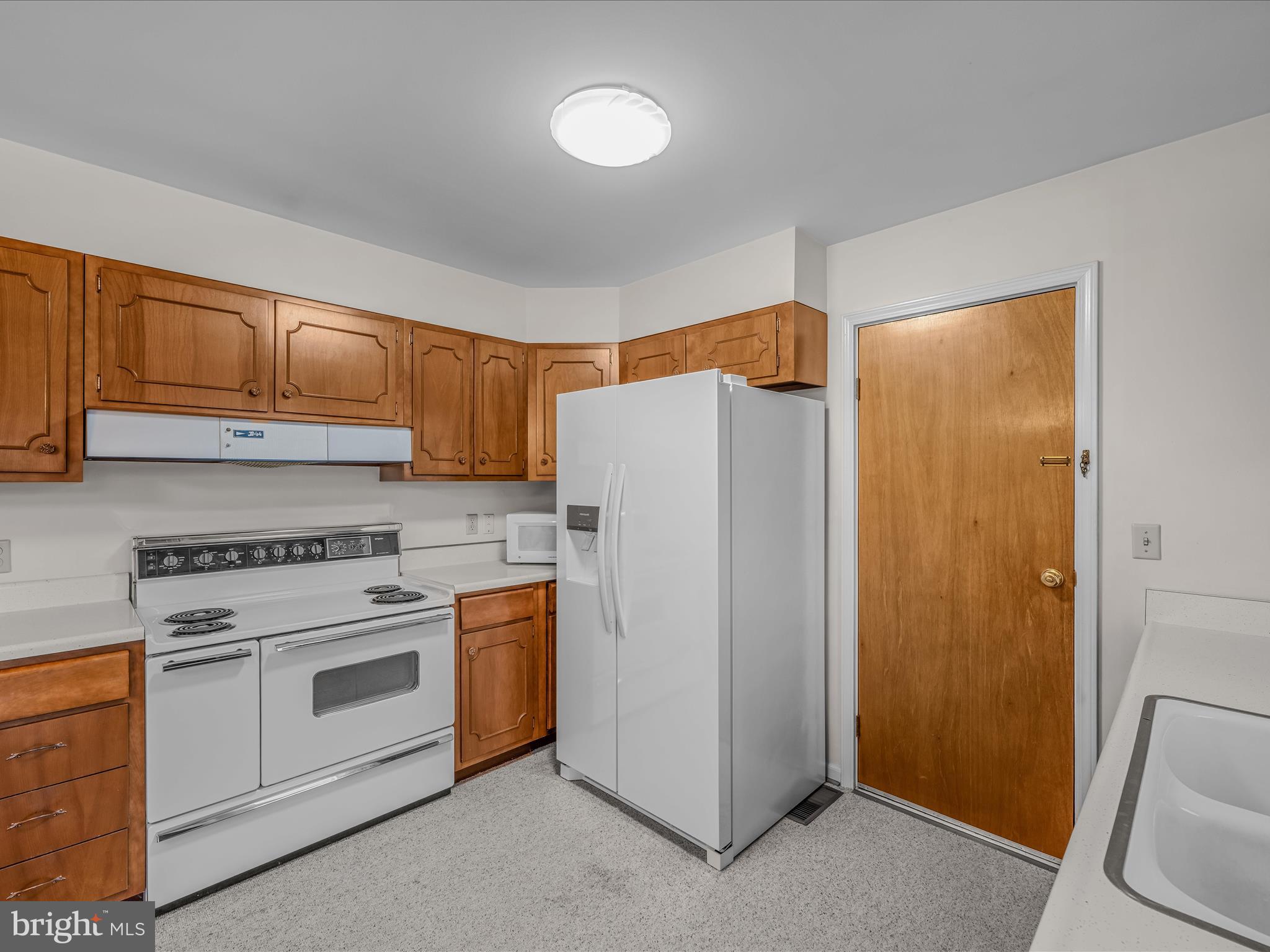 BERKELEY MANOR - Residential