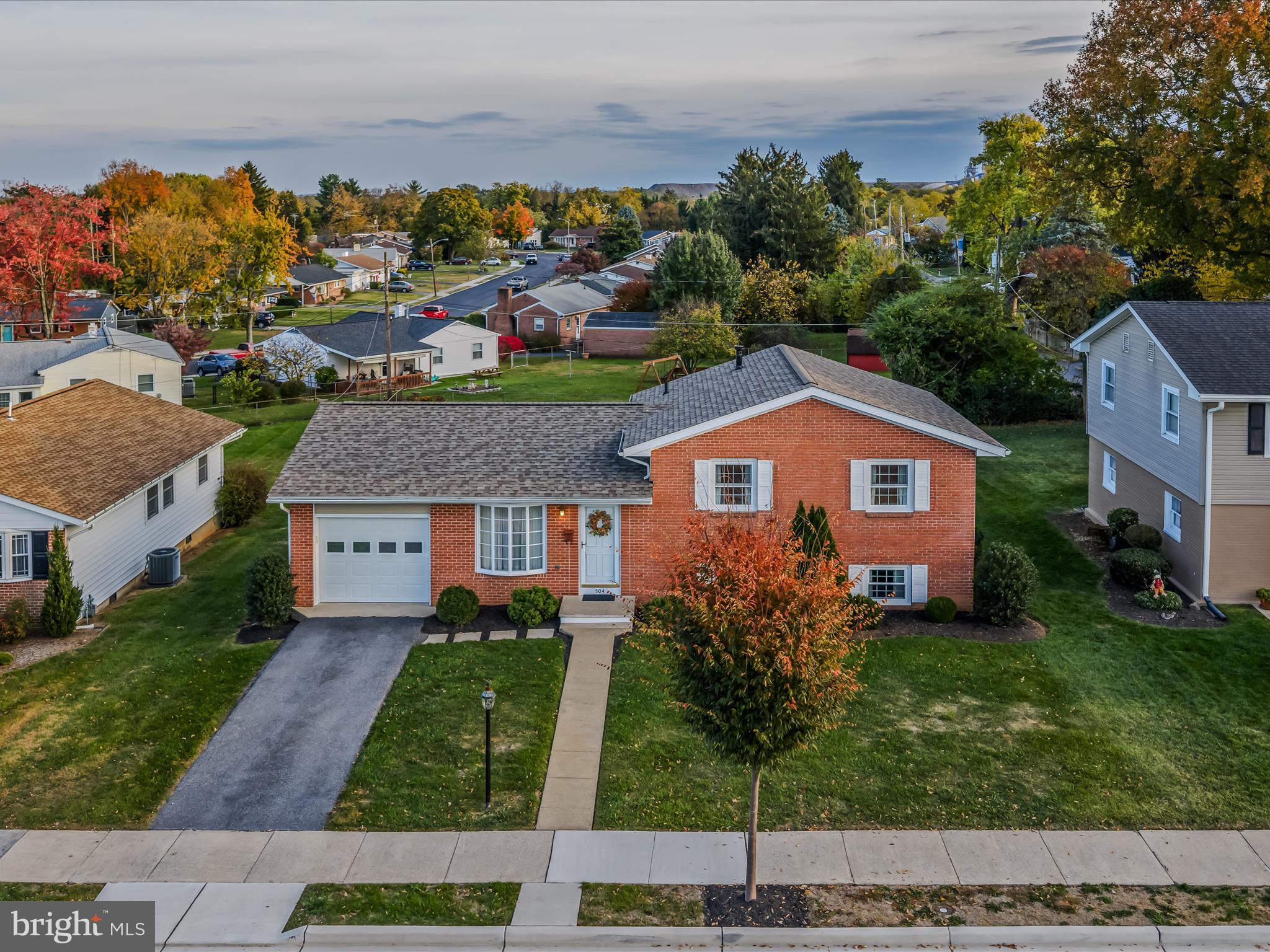 BERKELEY MANOR - Residential