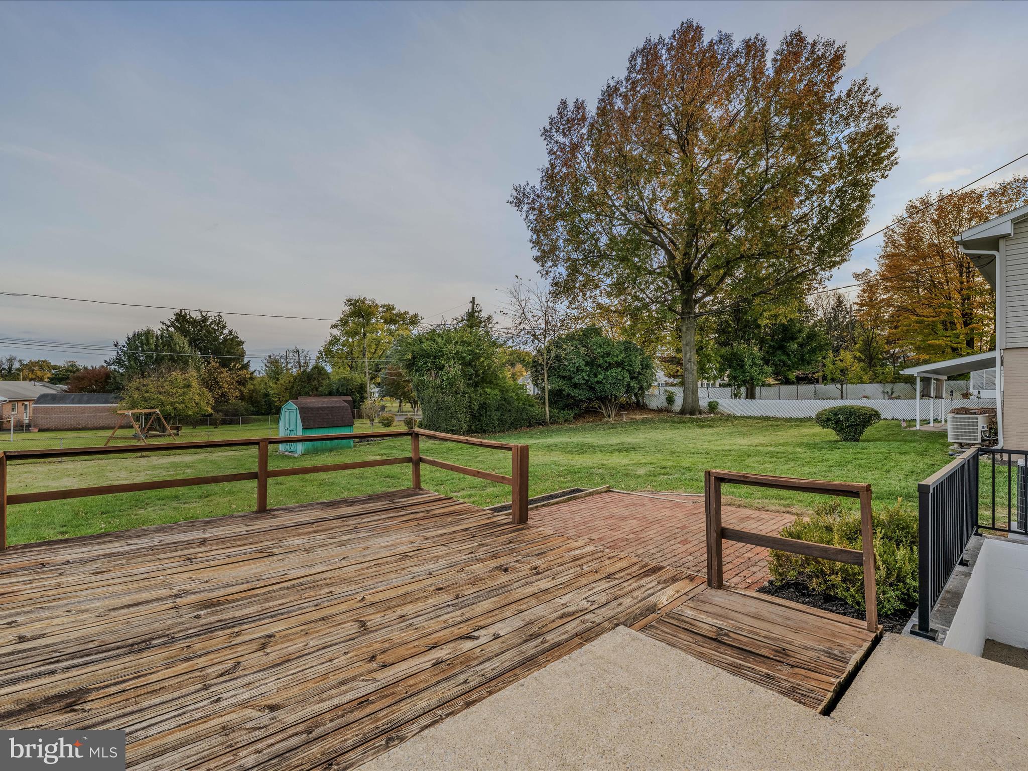 BERKELEY MANOR - Residential