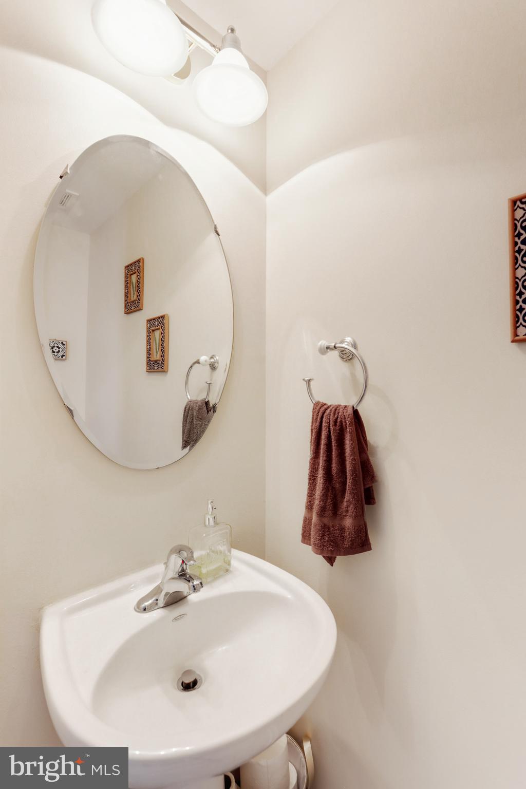 LAKELAND PLACE - Residential