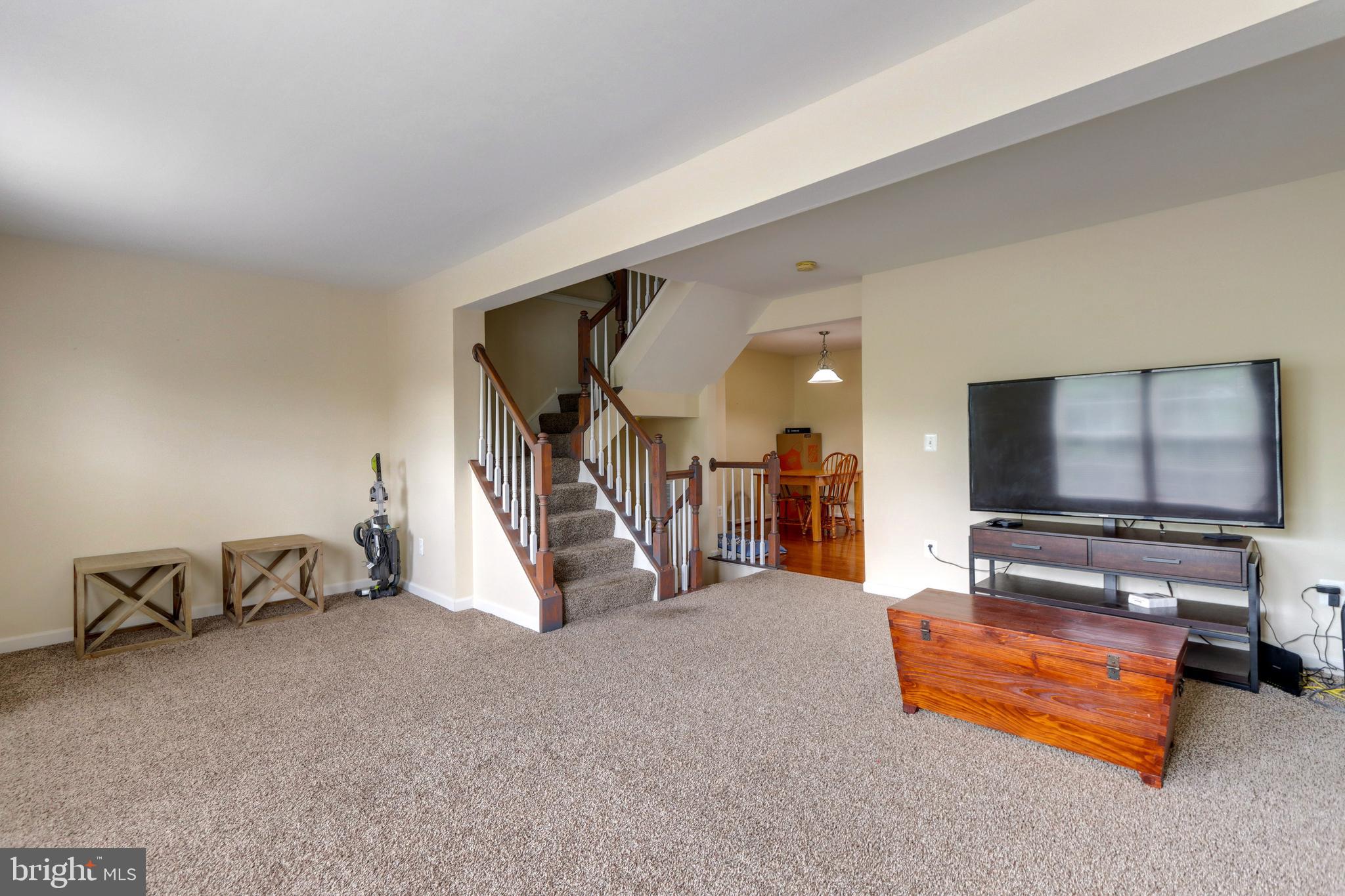 LAKELAND PLACE - Residential