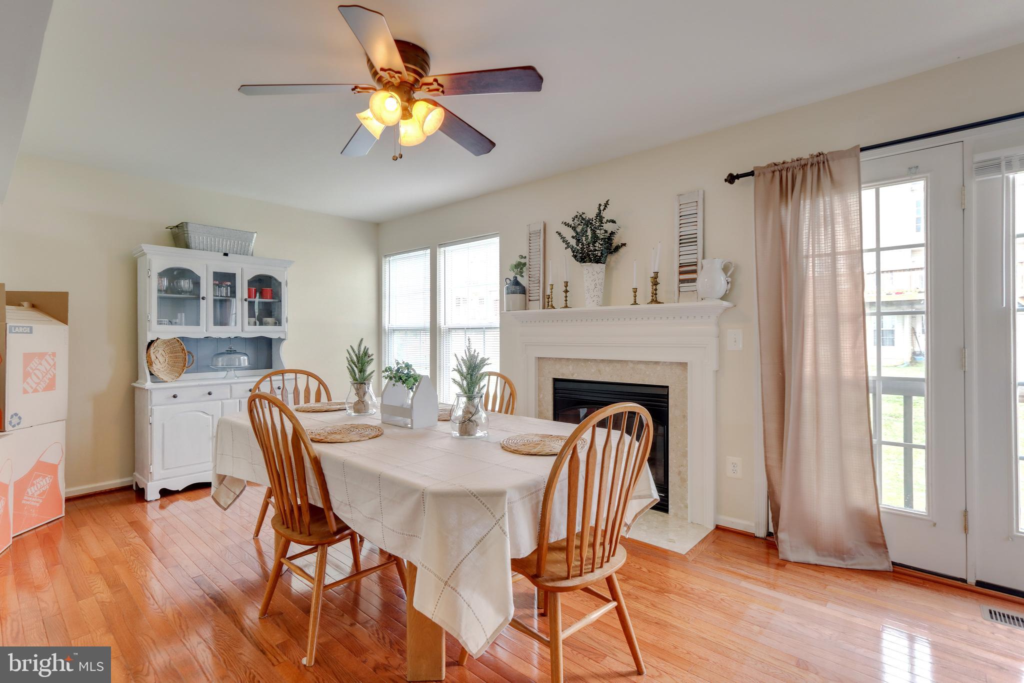 LAKELAND PLACE - Residential