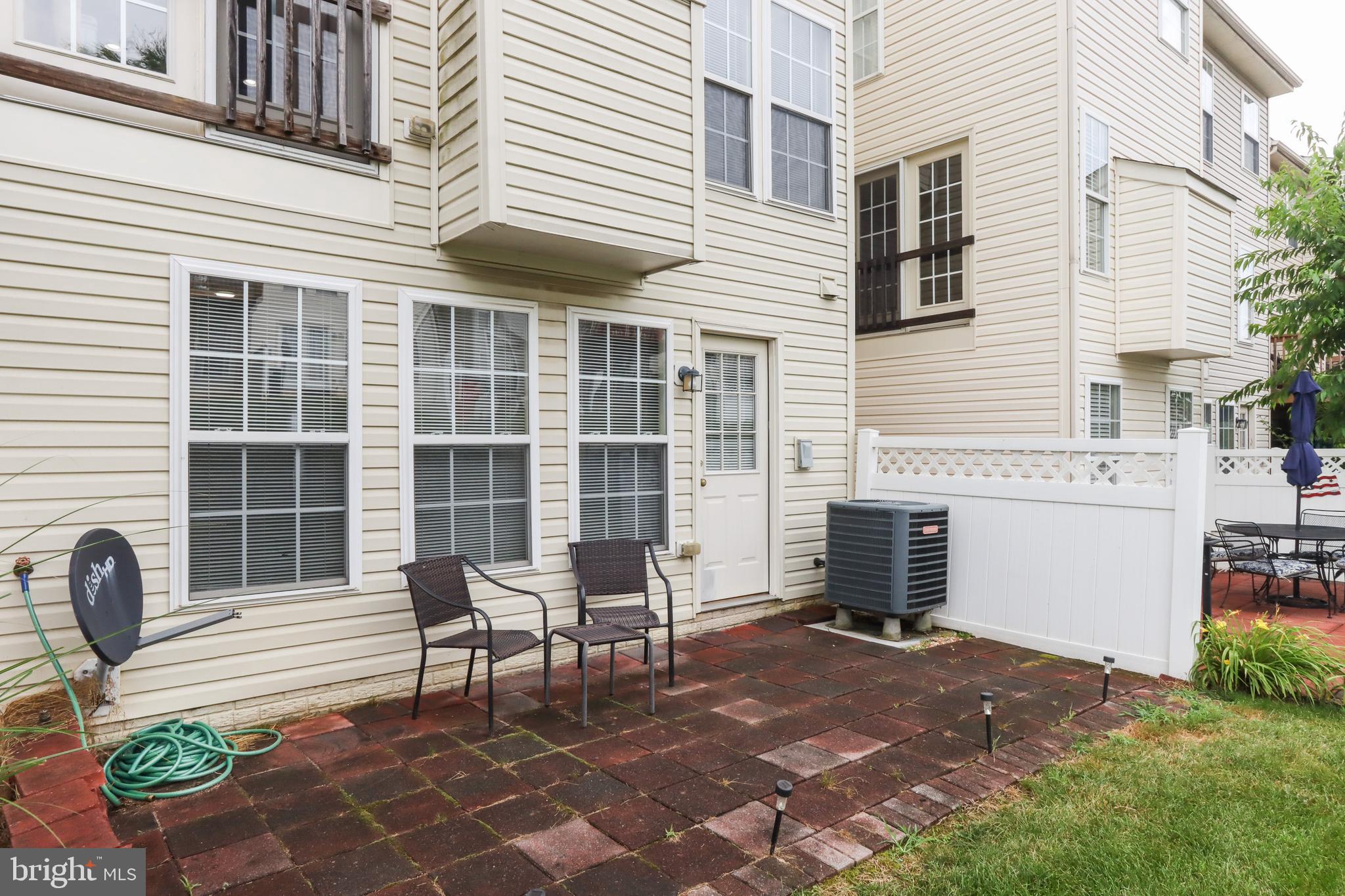 LAKELAND PLACE - Residential