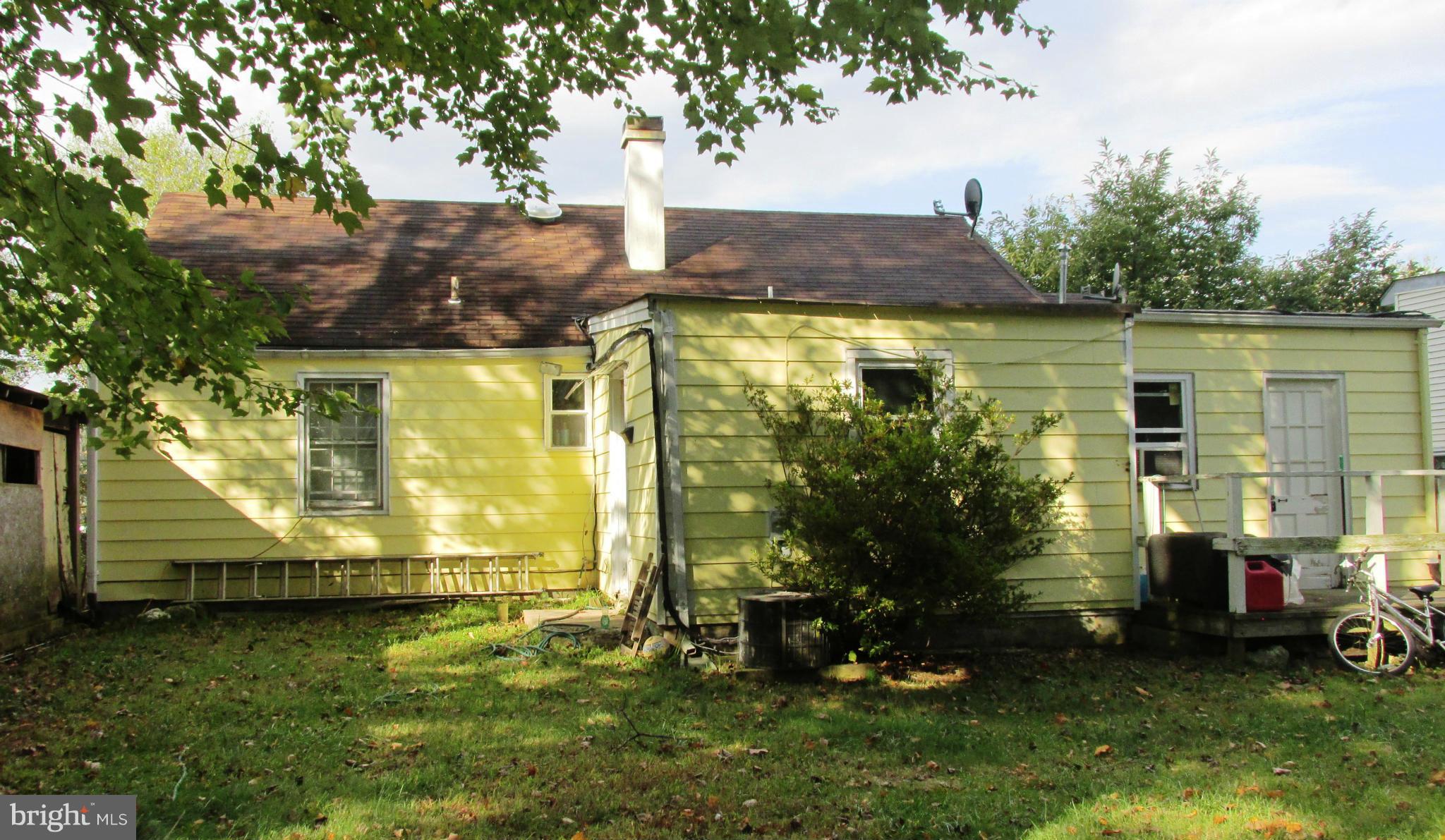 ANNALEE HEIGHTS - Residential