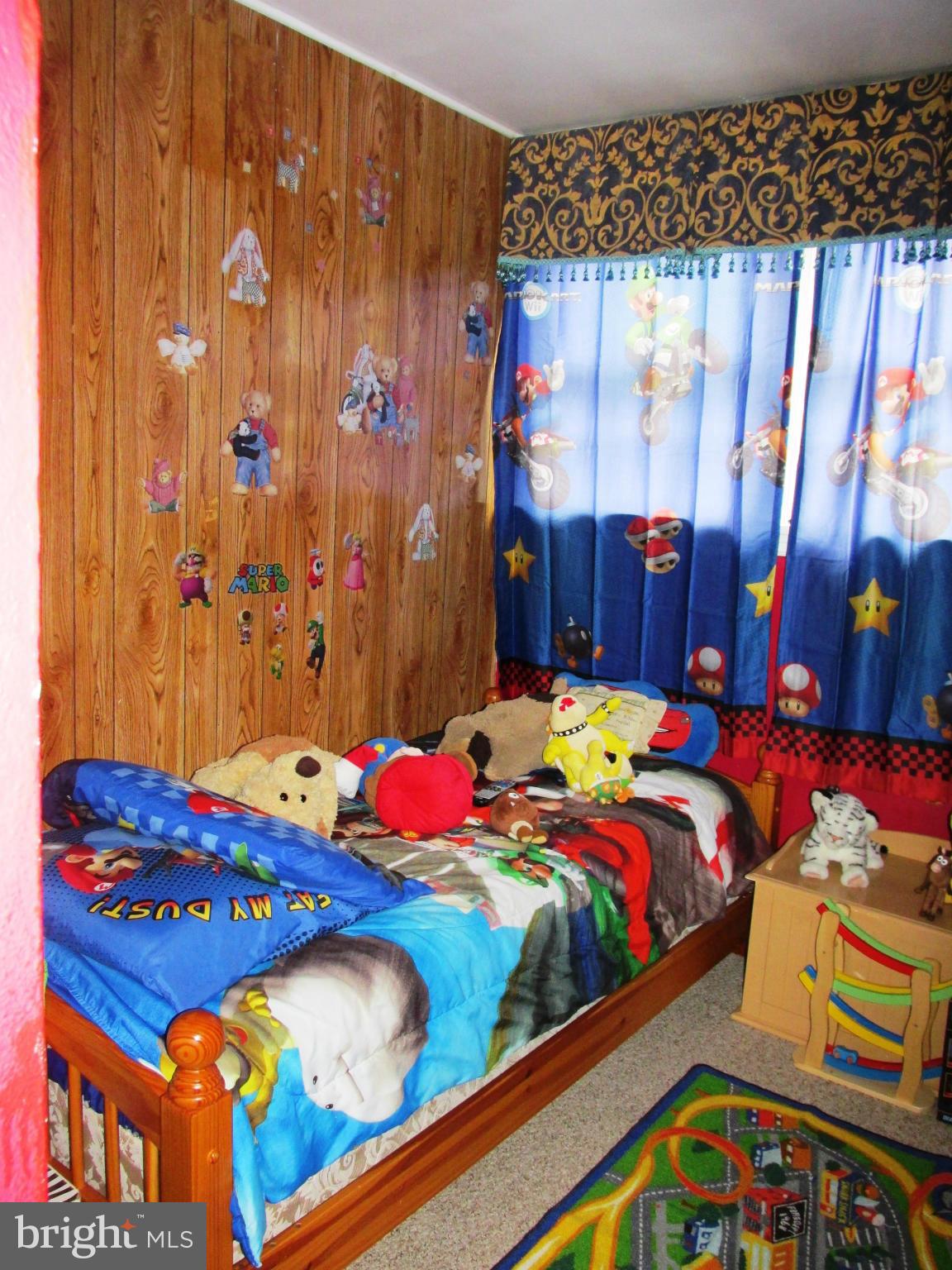 ANNALEE HEIGHTS - Residential