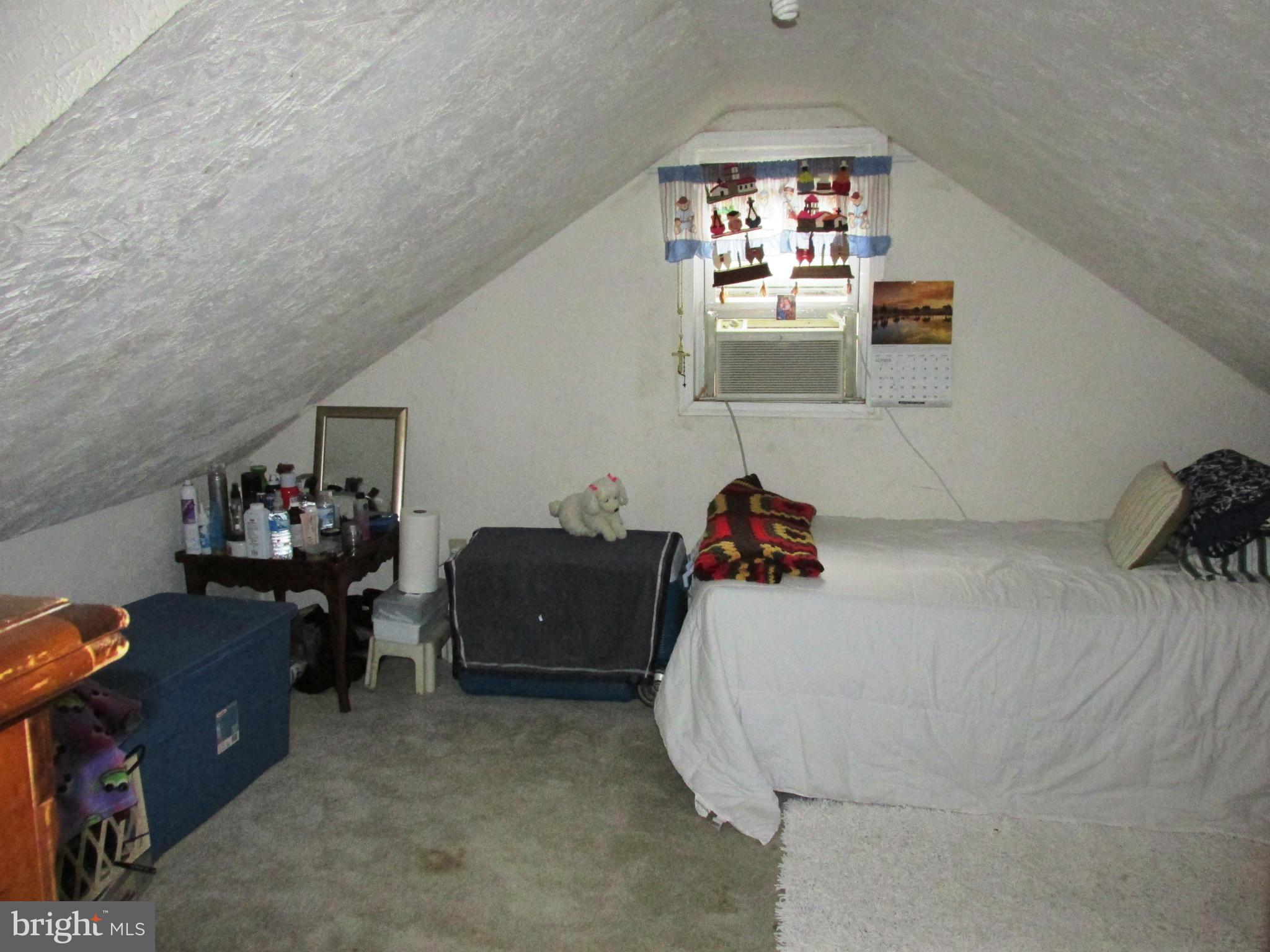 ANNALEE HEIGHTS - Residential