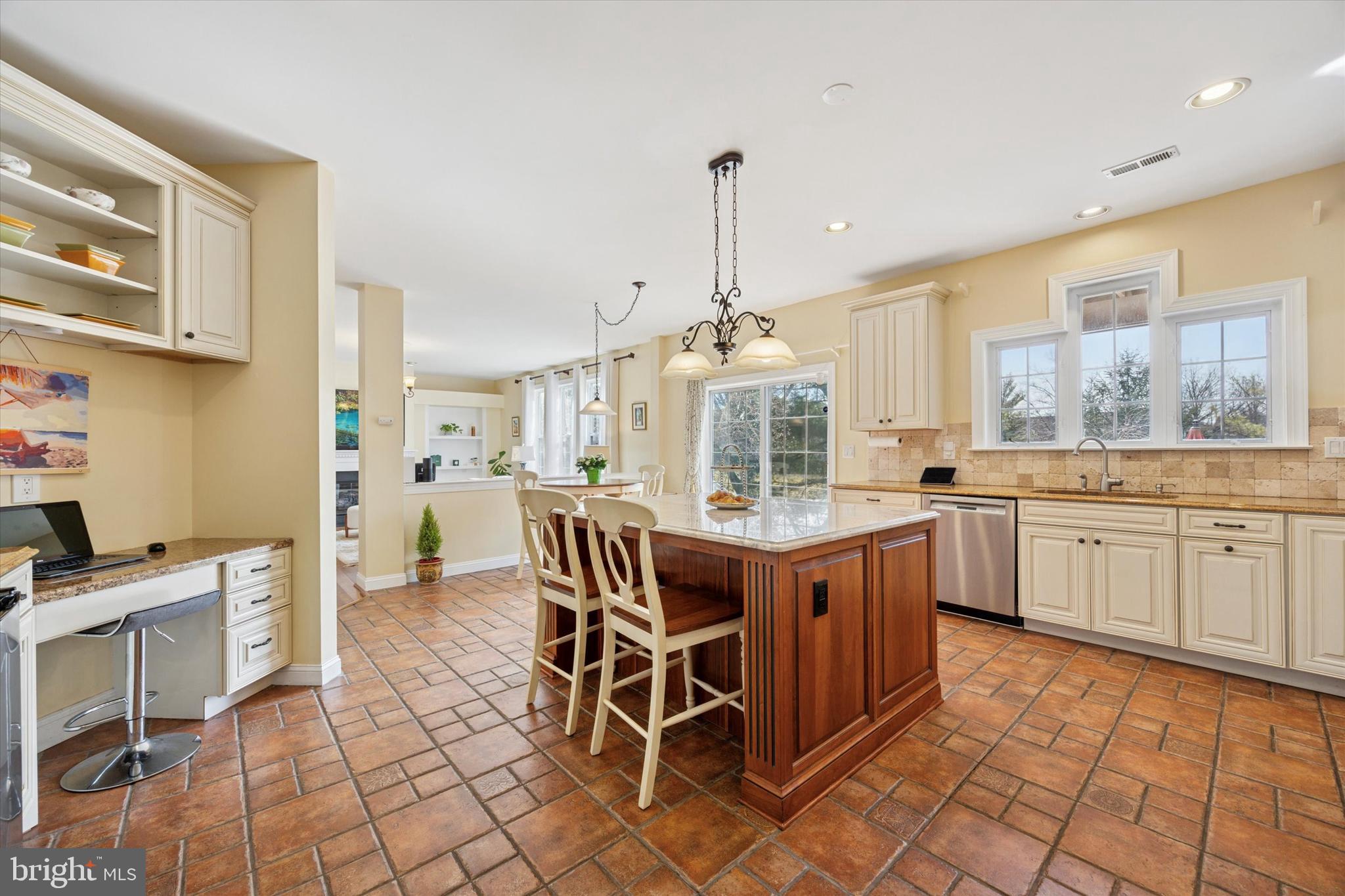 TALAMORE - Residential