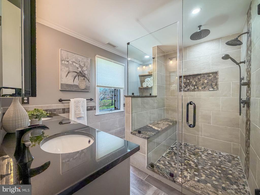 HIGHSPIRE - Residential