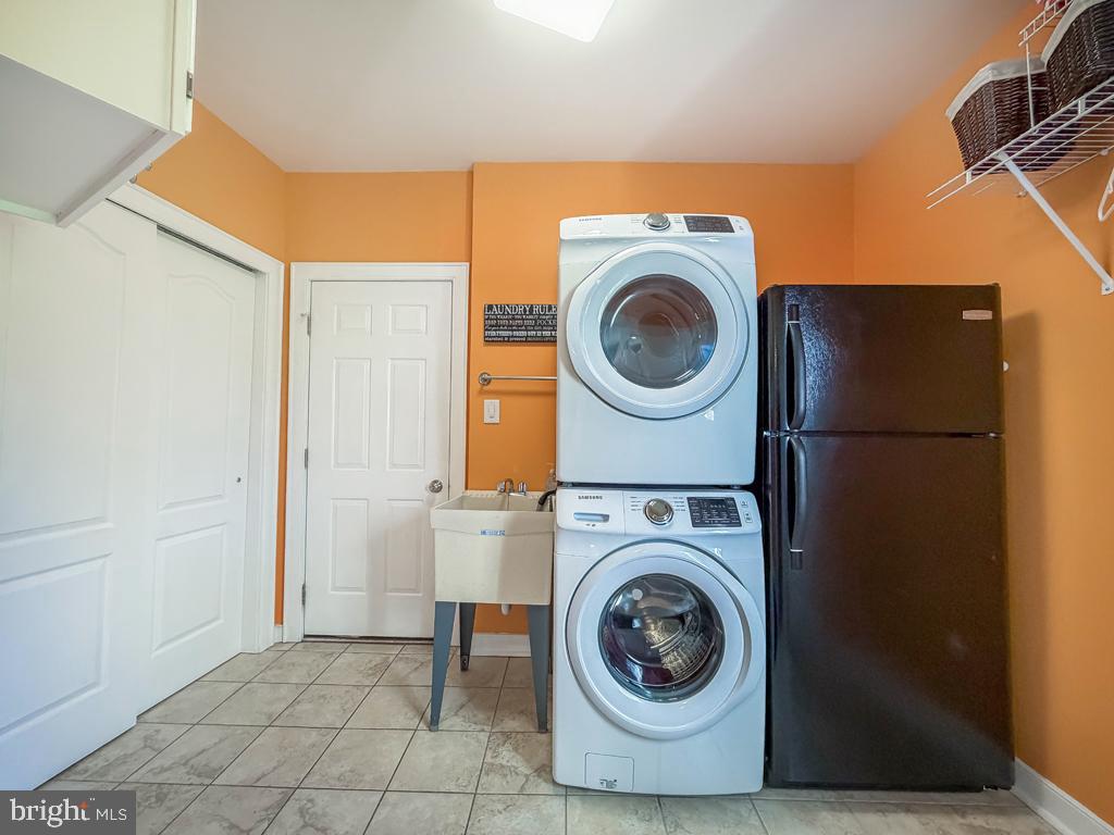 HIGHSPIRE - Residential