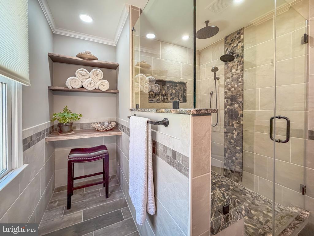 HIGHSPIRE - Residential