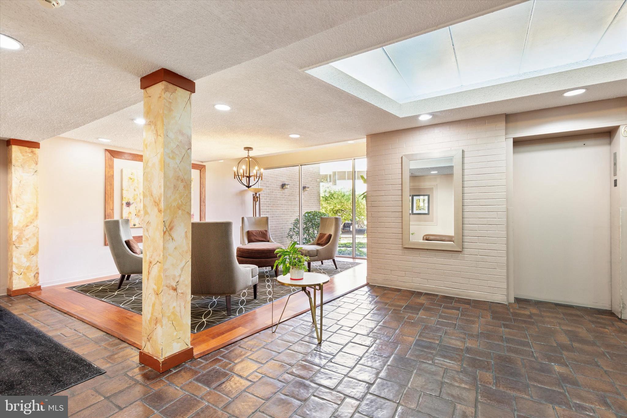 100 WEST AVENUE 604-W