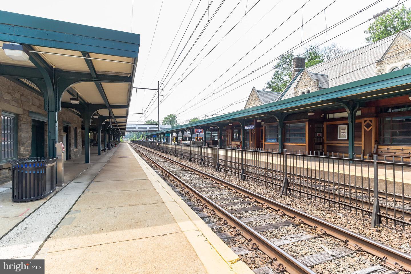 JENKINTOWN - Residential