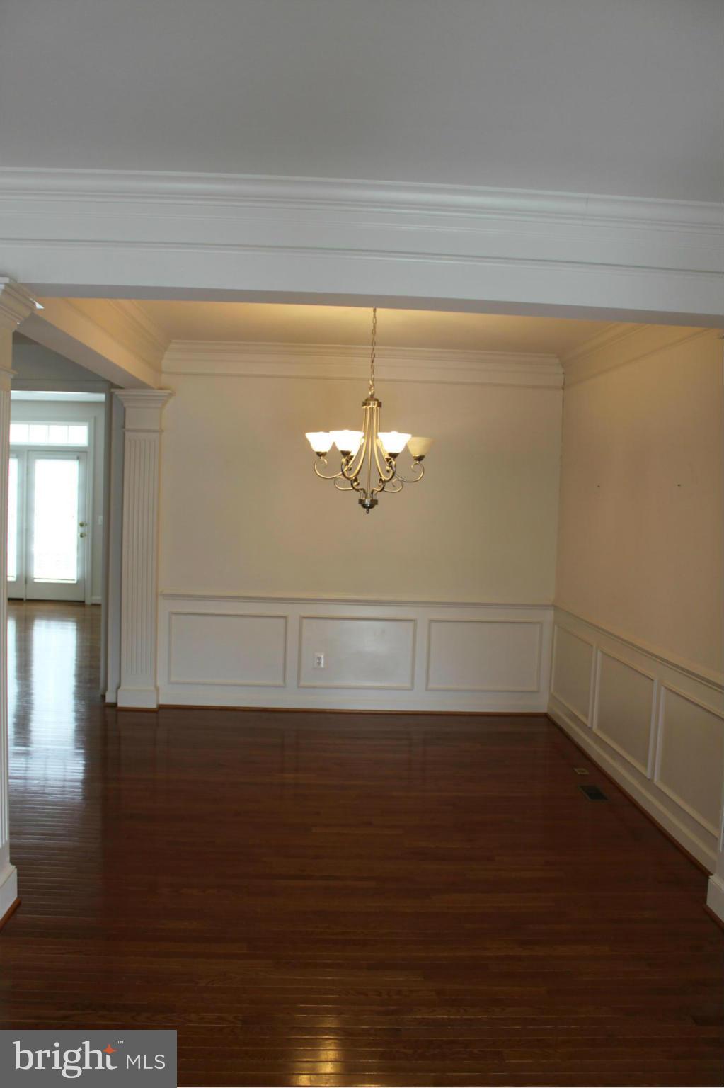 RESERVE AT TYSONS CORNER - Residential Lease