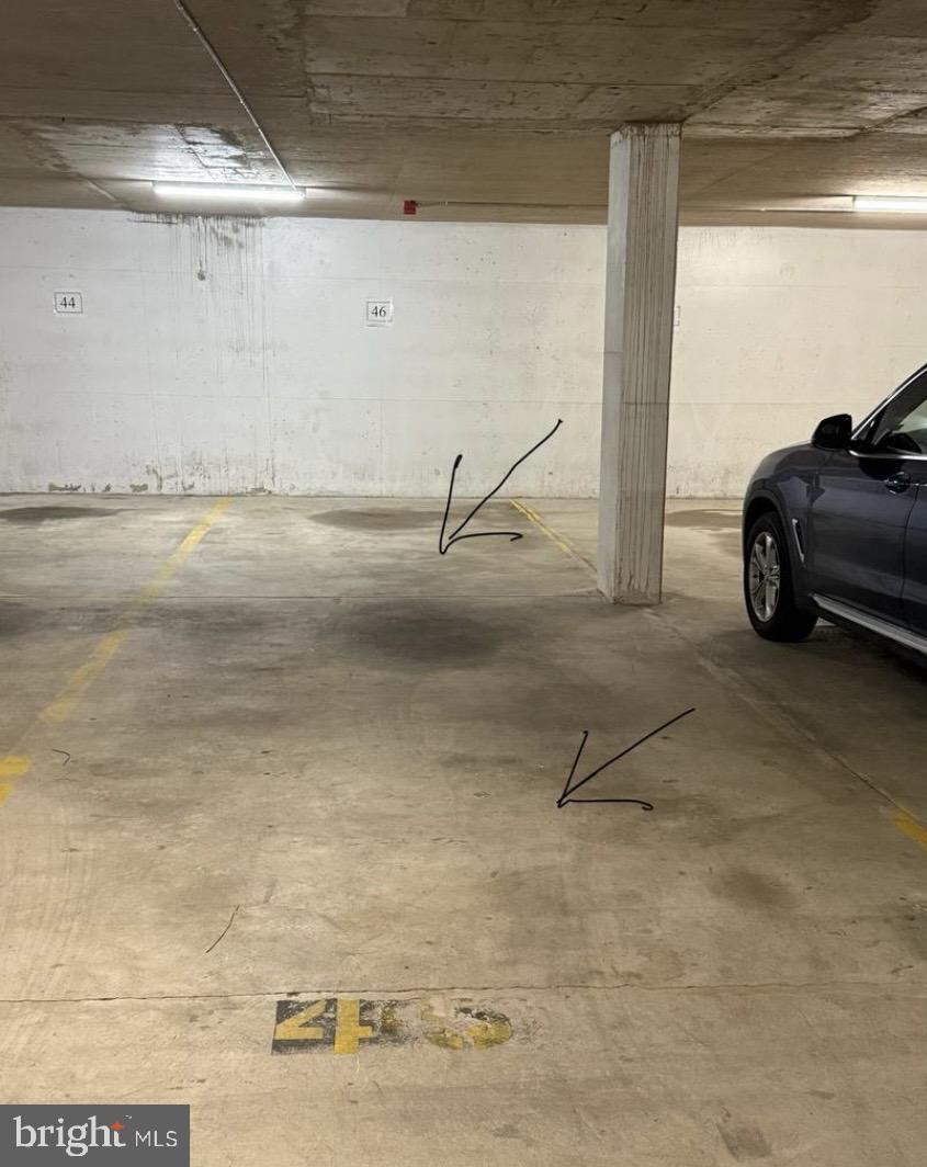 RIDGELY TOWSON CENTER - Residential