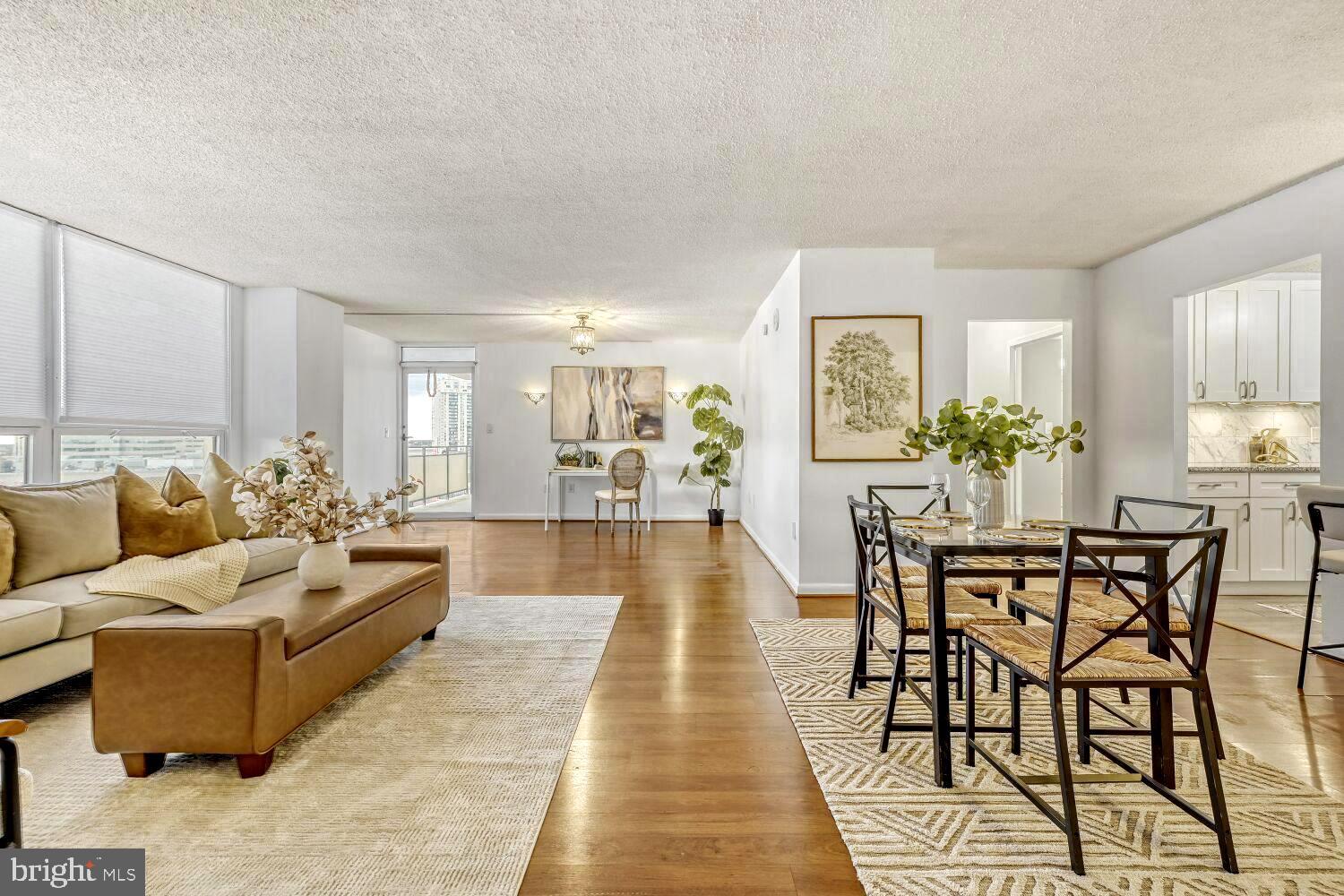 RIDGELY TOWSON CENTER - Residential