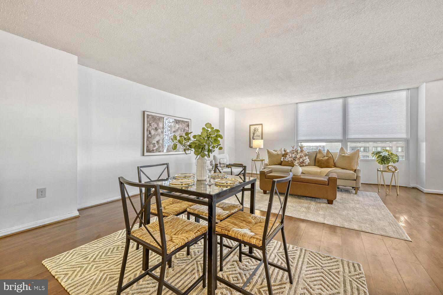 RIDGELY TOWSON CENTER - Residential