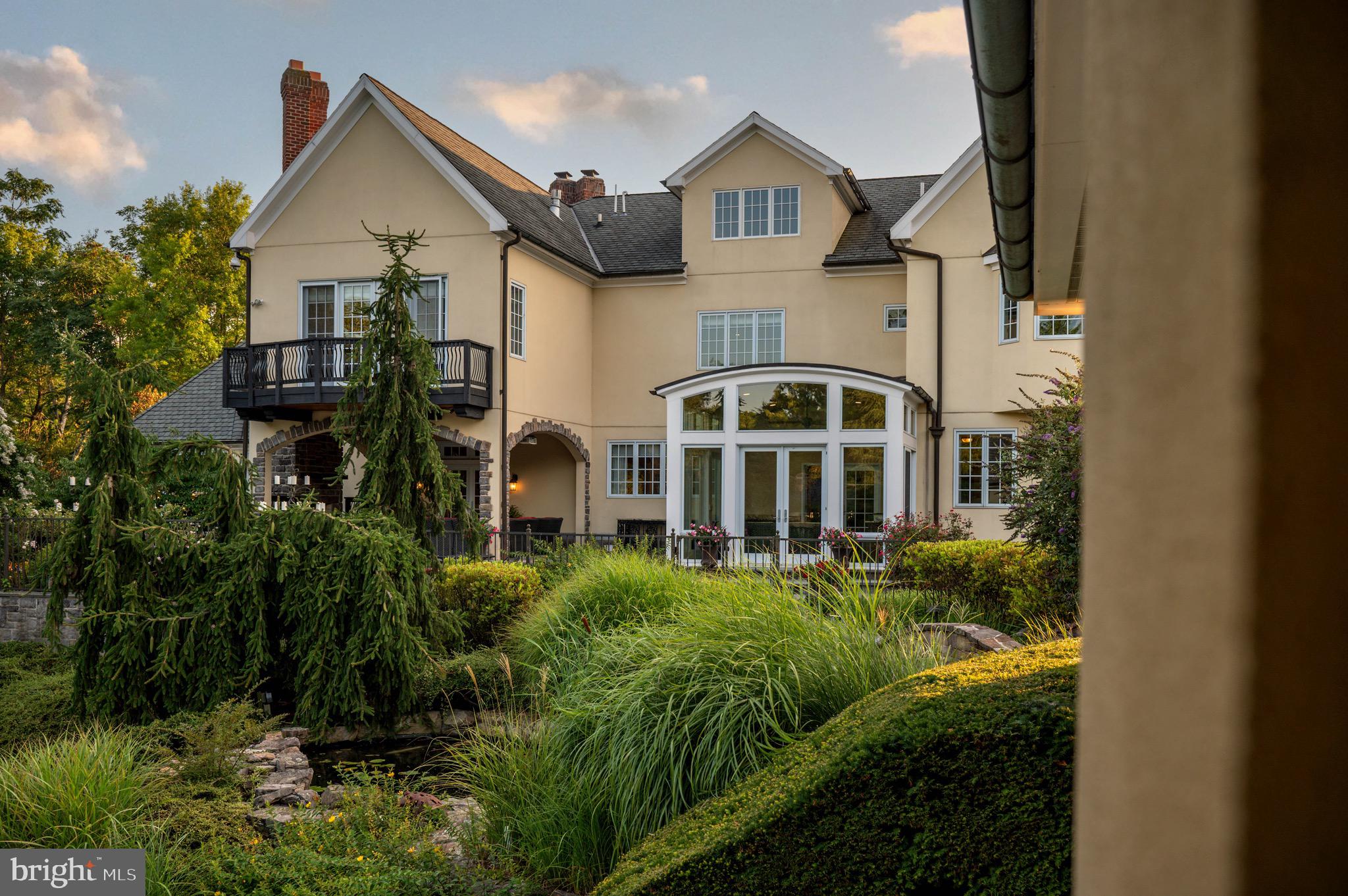 NICHOLSONS MANOR - Residential