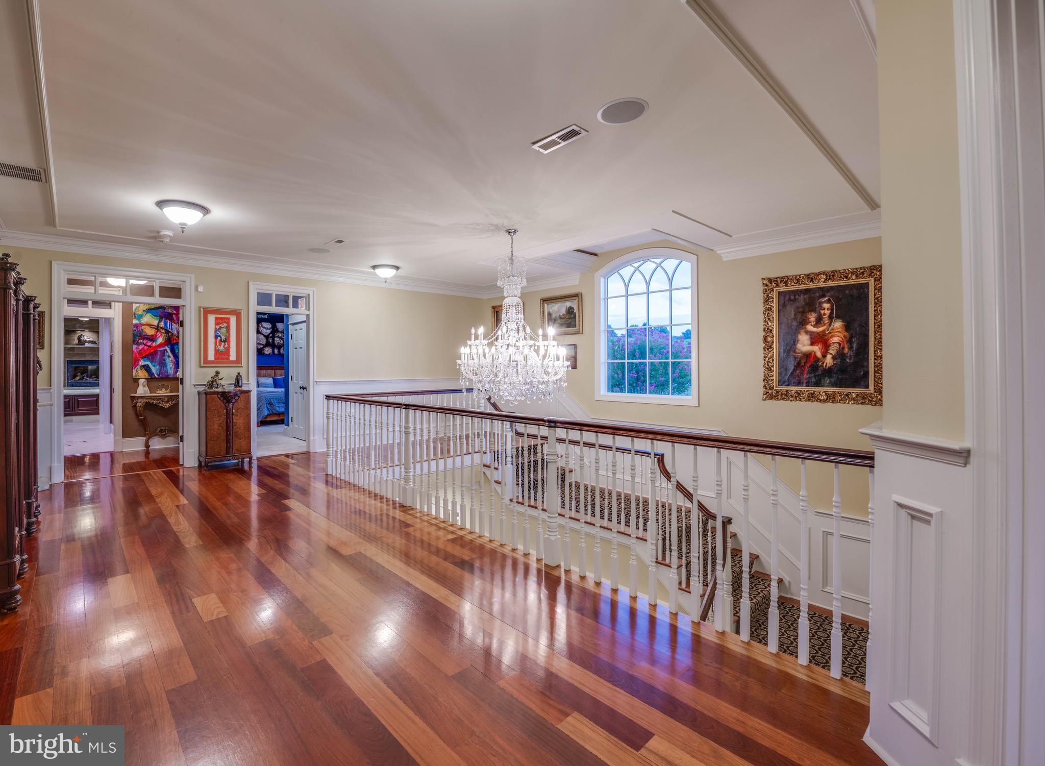 NICHOLSONS MANOR - Residential