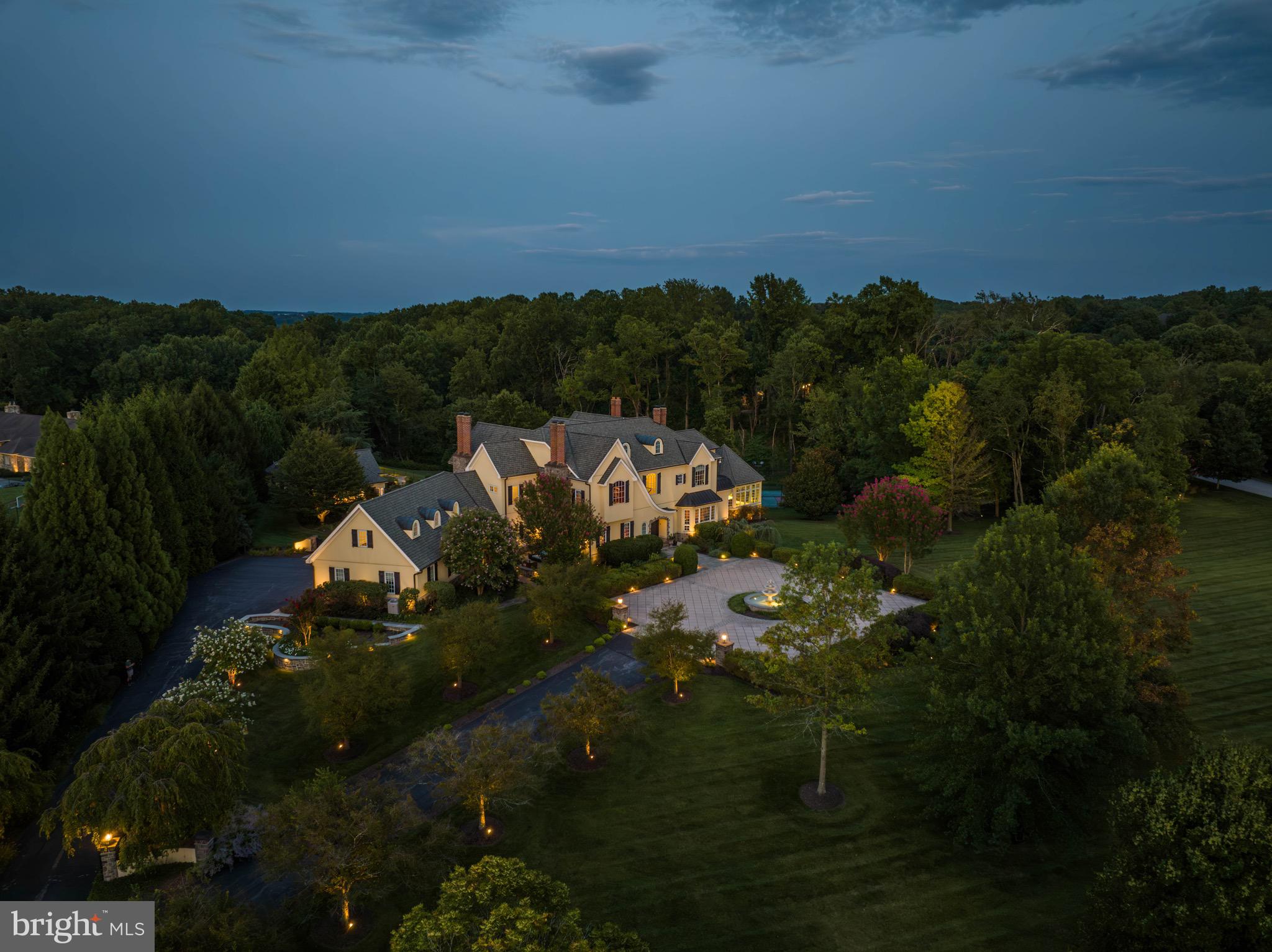 NICHOLSONS MANOR - Residential