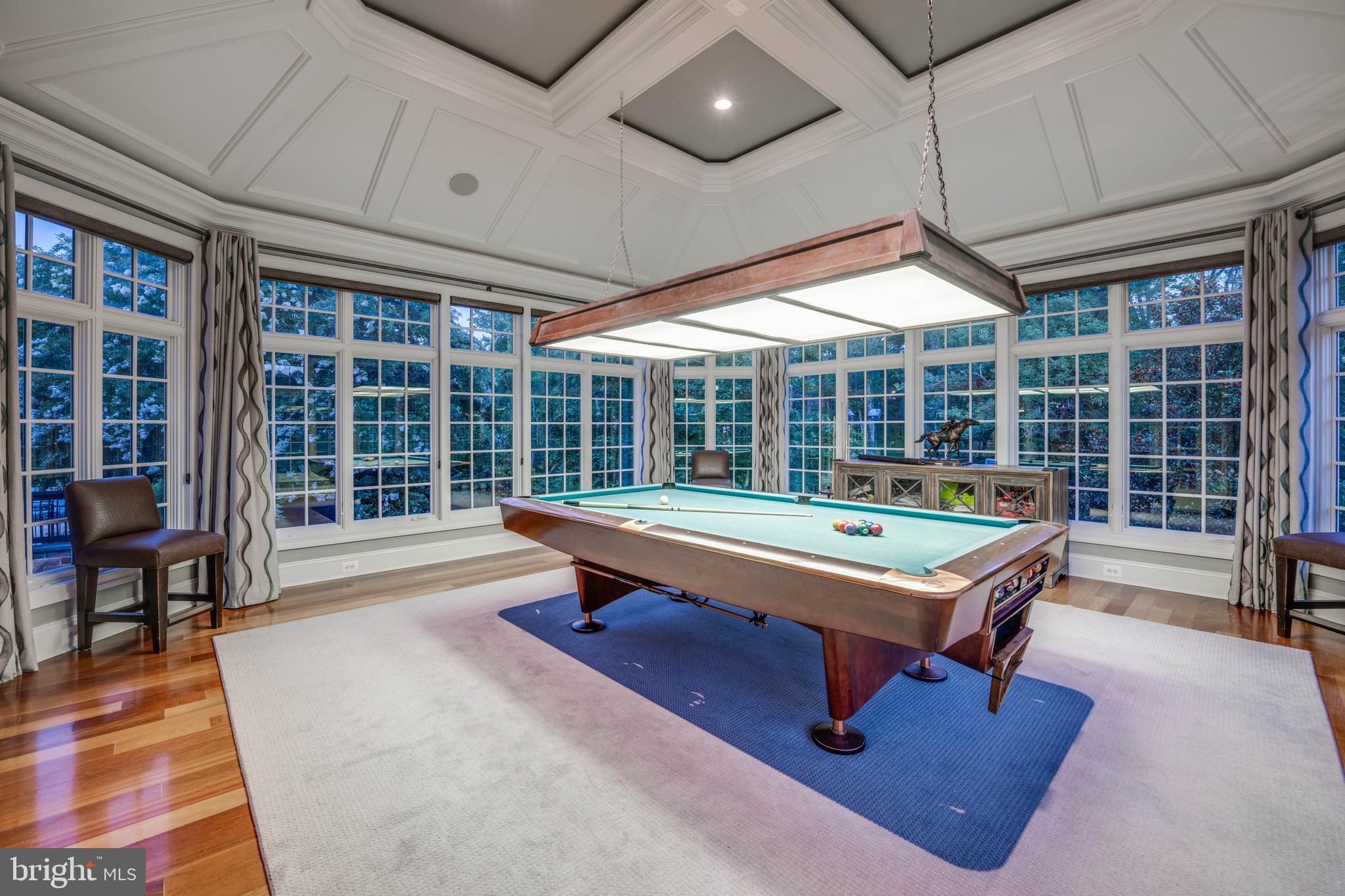 NICHOLSONS MANOR - Residential