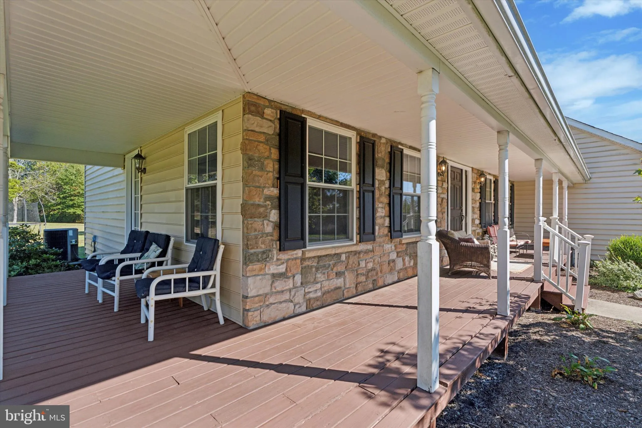 Sellersville, Pennsylvania 18960, United States, 4 Bedrooms Bedrooms, ,3 BathroomsBathrooms,Residential,Active,221957