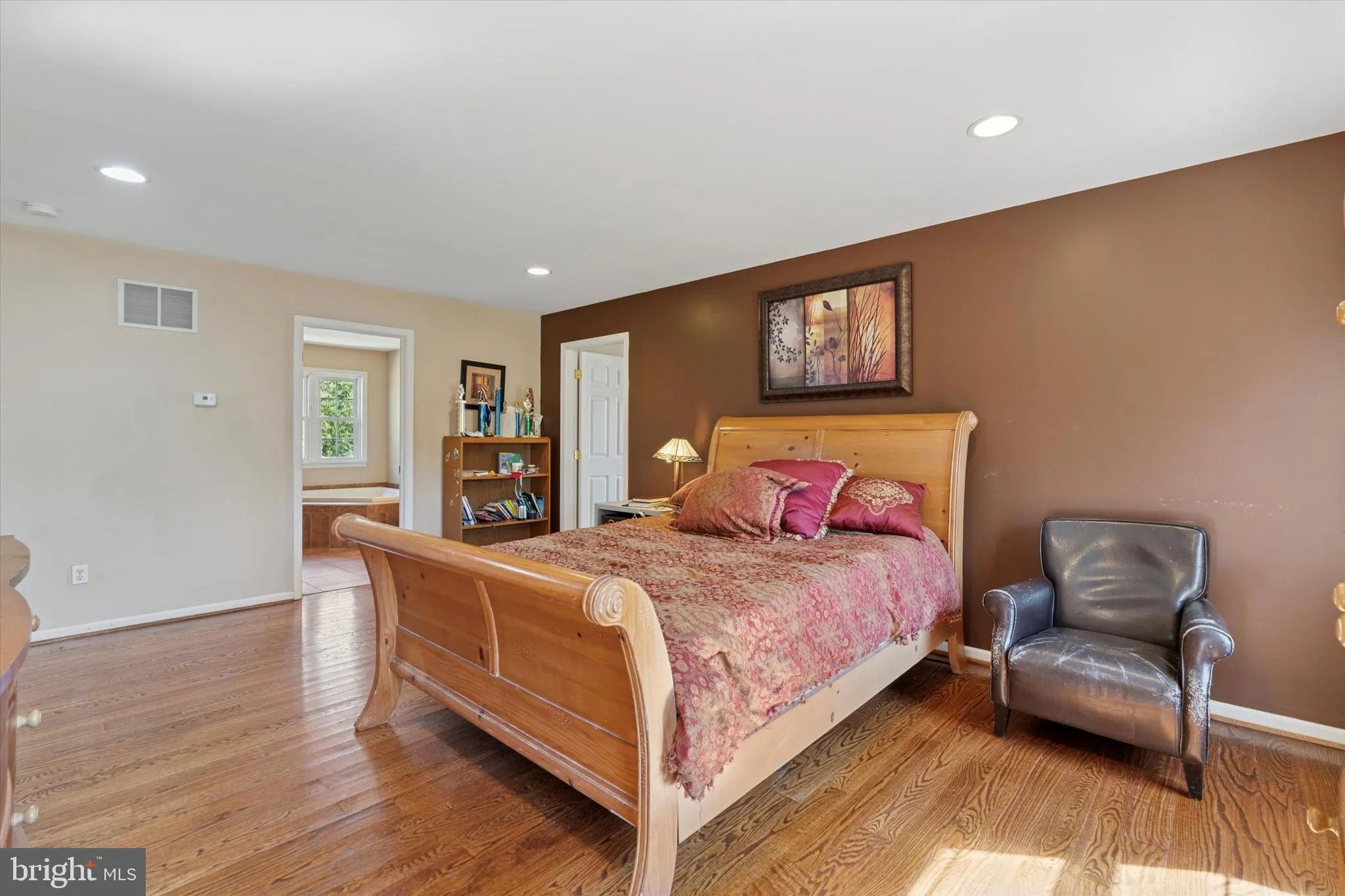 Sellersville, Pennsylvania 18960, United States, 4 Bedrooms Bedrooms, ,3 BathroomsBathrooms,Residential,Active,221957