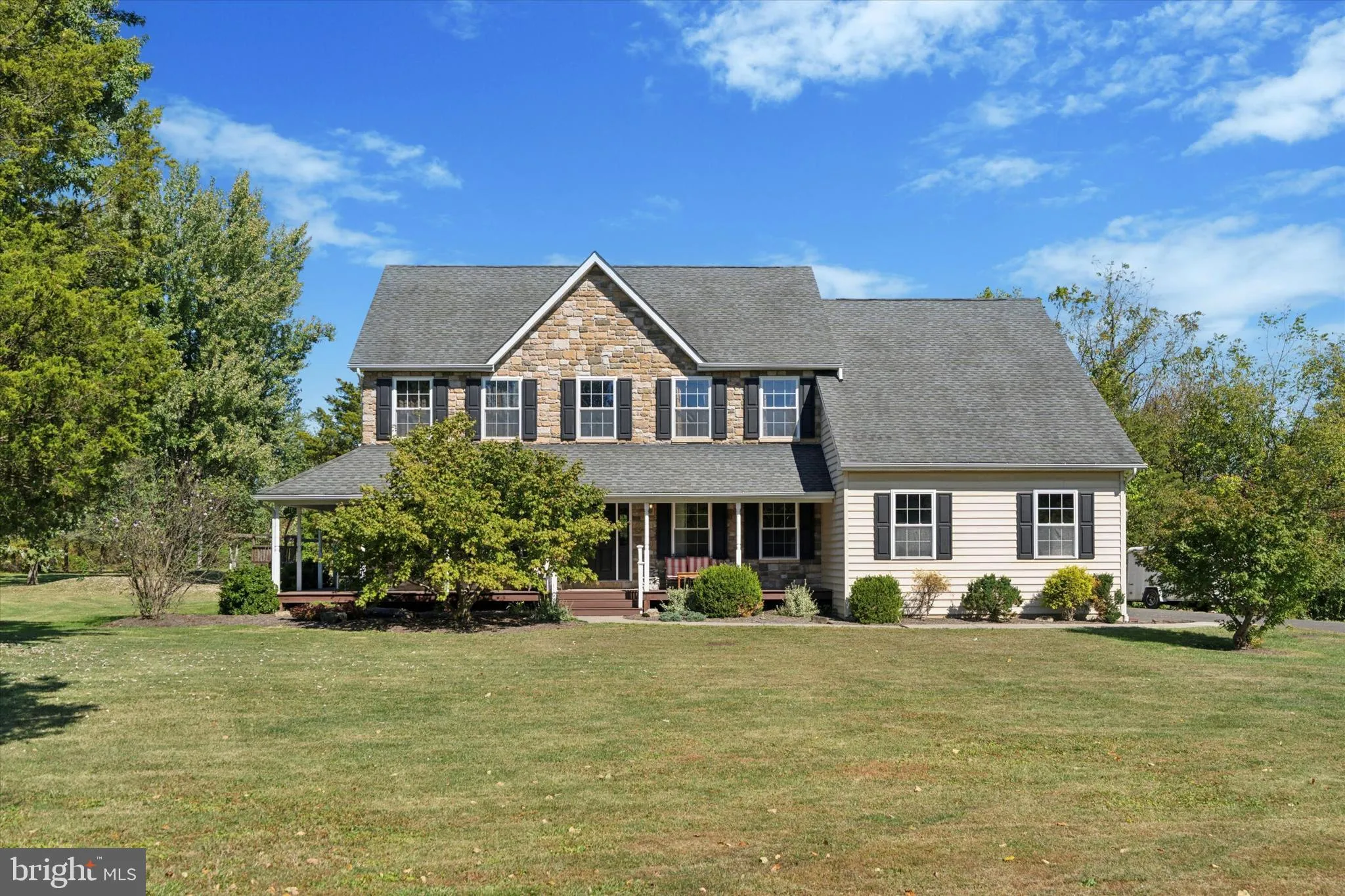 Sellersville, Pennsylvania 18960, United States, 4 Bedrooms Bedrooms, ,3 BathroomsBathrooms,Residential,Active,221957