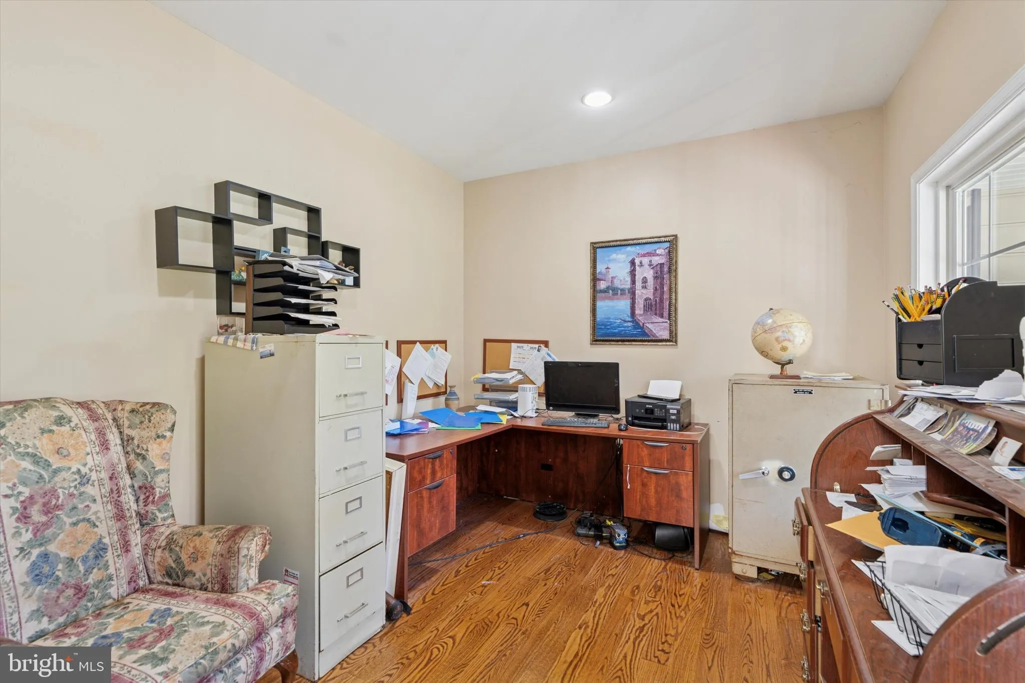 Sellersville, Pennsylvania 18960, United States, 4 Bedrooms Bedrooms, ,3 BathroomsBathrooms,Residential,Active,221957