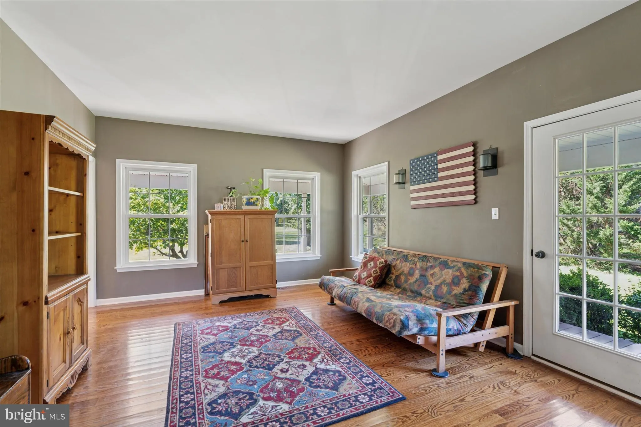 Sellersville, Pennsylvania 18960, United States, 4 Bedrooms Bedrooms, ,3 BathroomsBathrooms,Residential,Active,221957