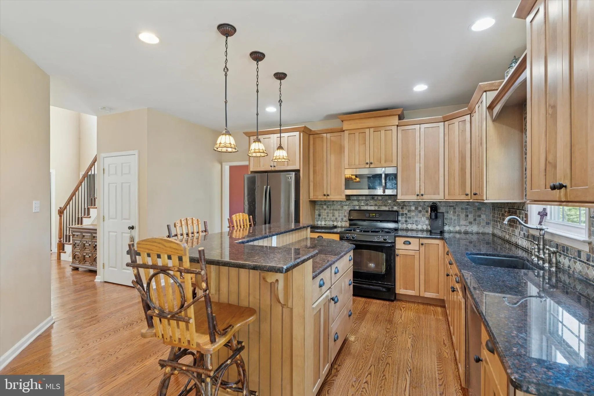 Sellersville, Pennsylvania 18960, United States, 4 Bedrooms Bedrooms, ,3 BathroomsBathrooms,Residential,Active,221957