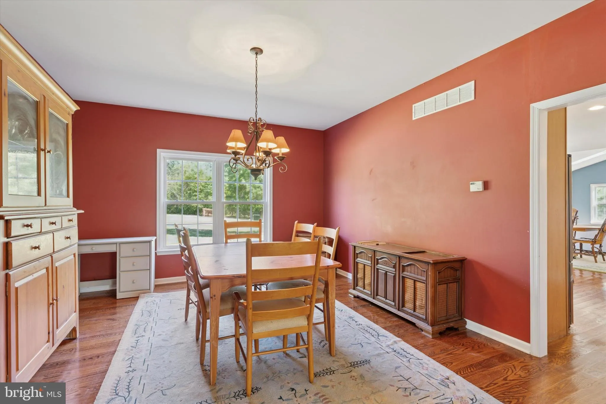 Sellersville, Pennsylvania 18960, United States, 4 Bedrooms Bedrooms, ,3 BathroomsBathrooms,Residential,Active,221957