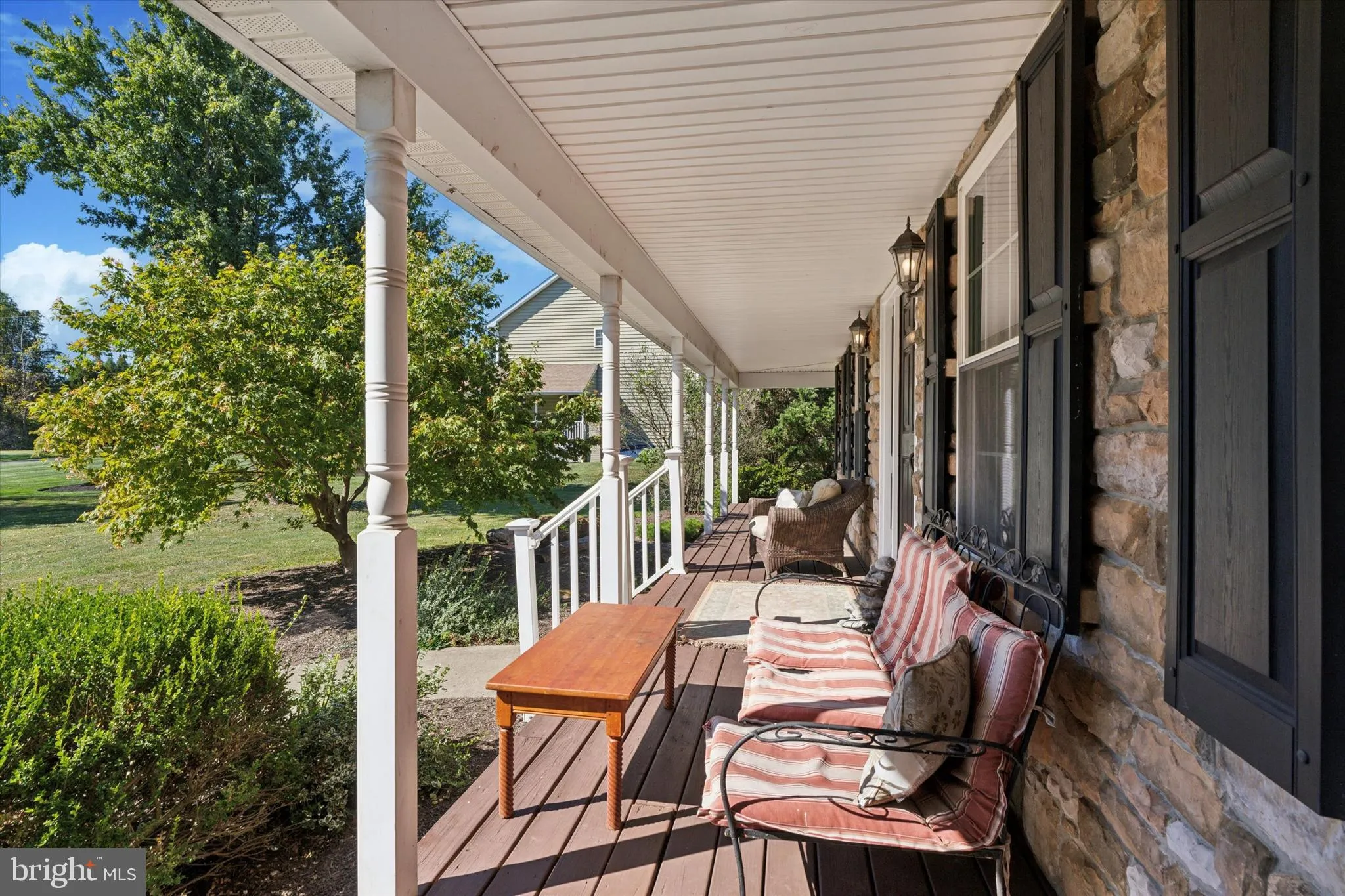 Sellersville, Pennsylvania 18960, United States, 4 Bedrooms Bedrooms, ,3 BathroomsBathrooms,Residential,Active,221957