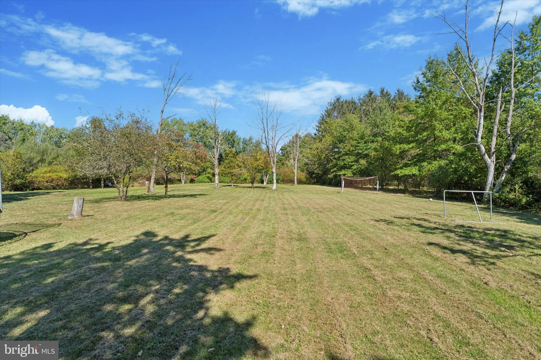 Sellersville, Pennsylvania 18960, United States, 4 Bedrooms Bedrooms, ,3 BathroomsBathrooms,Residential,Active,221957